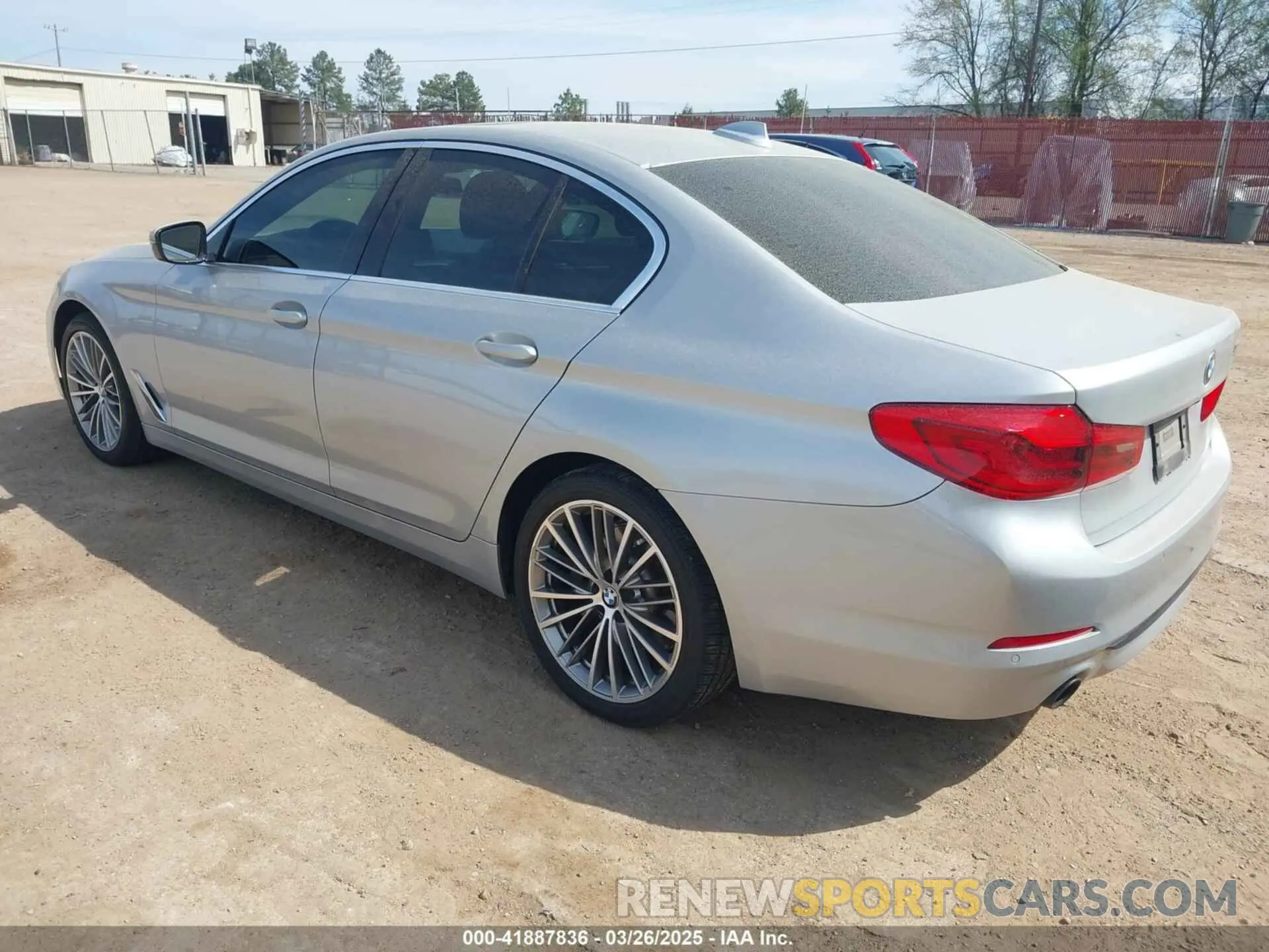 3 Photograph of a damaged car WBAJR3C04LWW70303 BMW 530I 2020