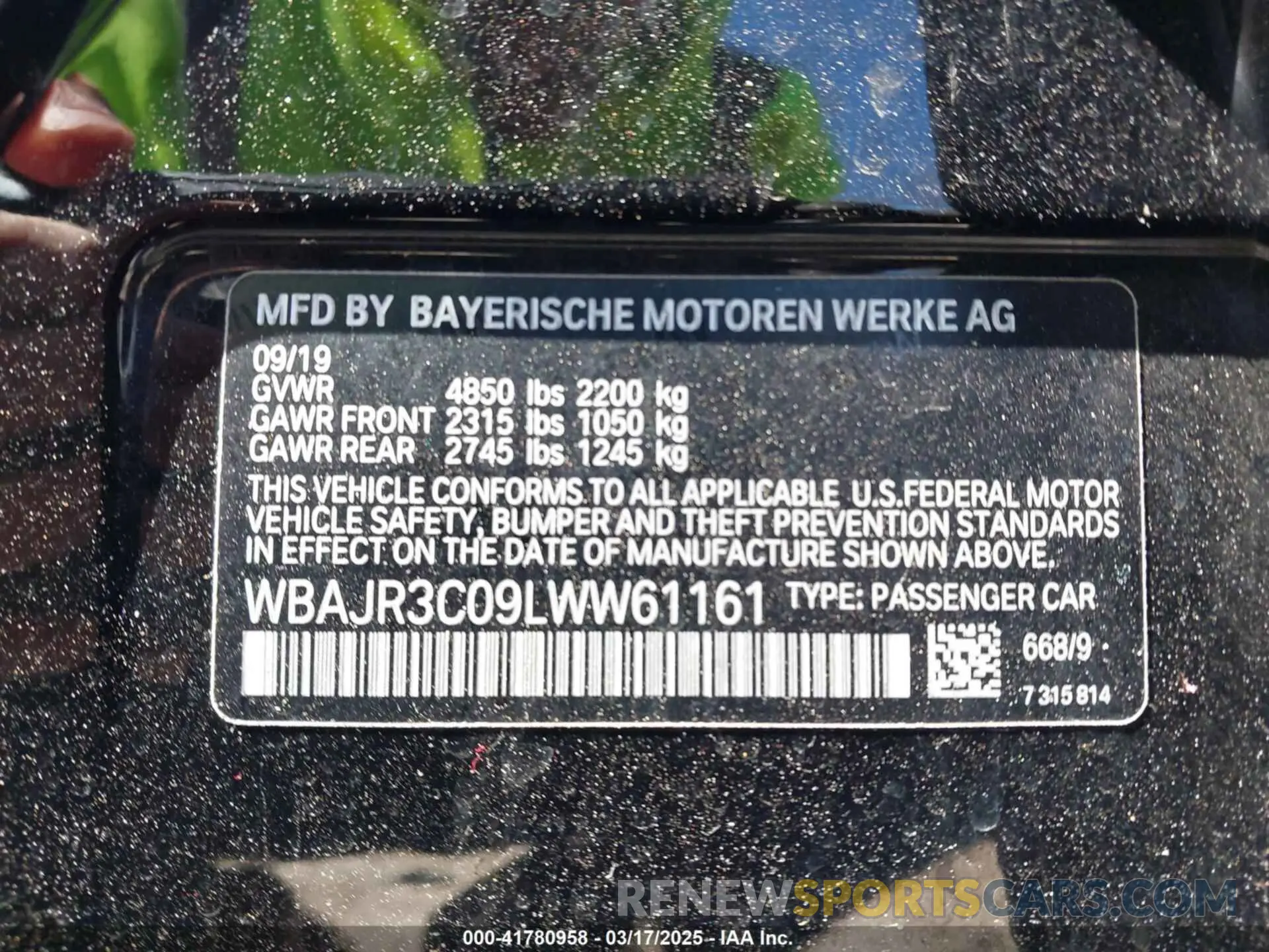 9 Photograph of a damaged car WBAJR3C09LWW61161 BMW 530I 2020