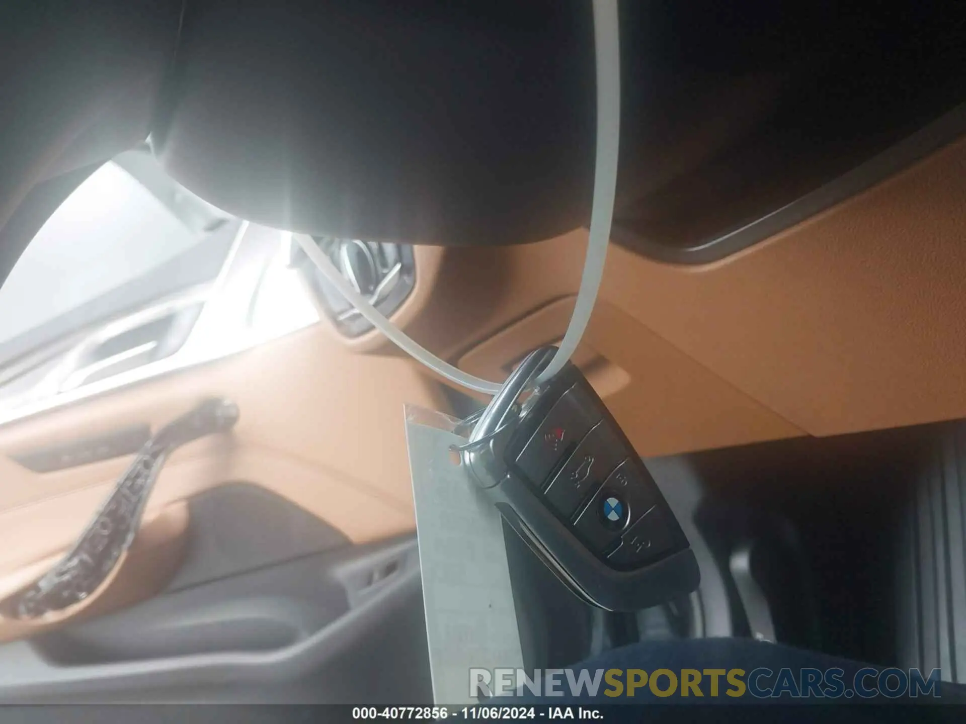 11 Photograph of a damaged car WBAJR7C01LCD66163 BMW 530I 2020