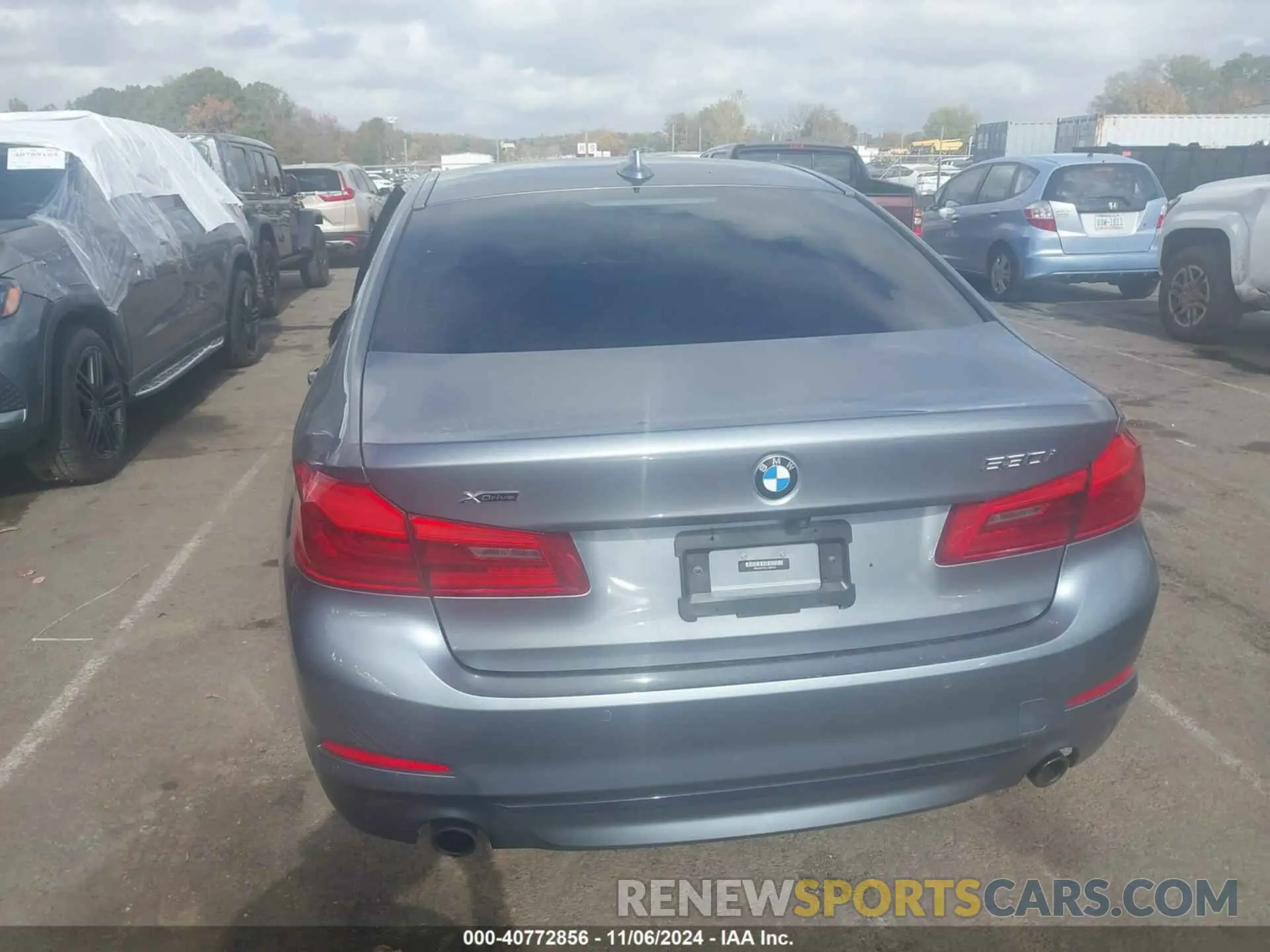 16 Photograph of a damaged car WBAJR7C01LCD66163 BMW 530I 2020