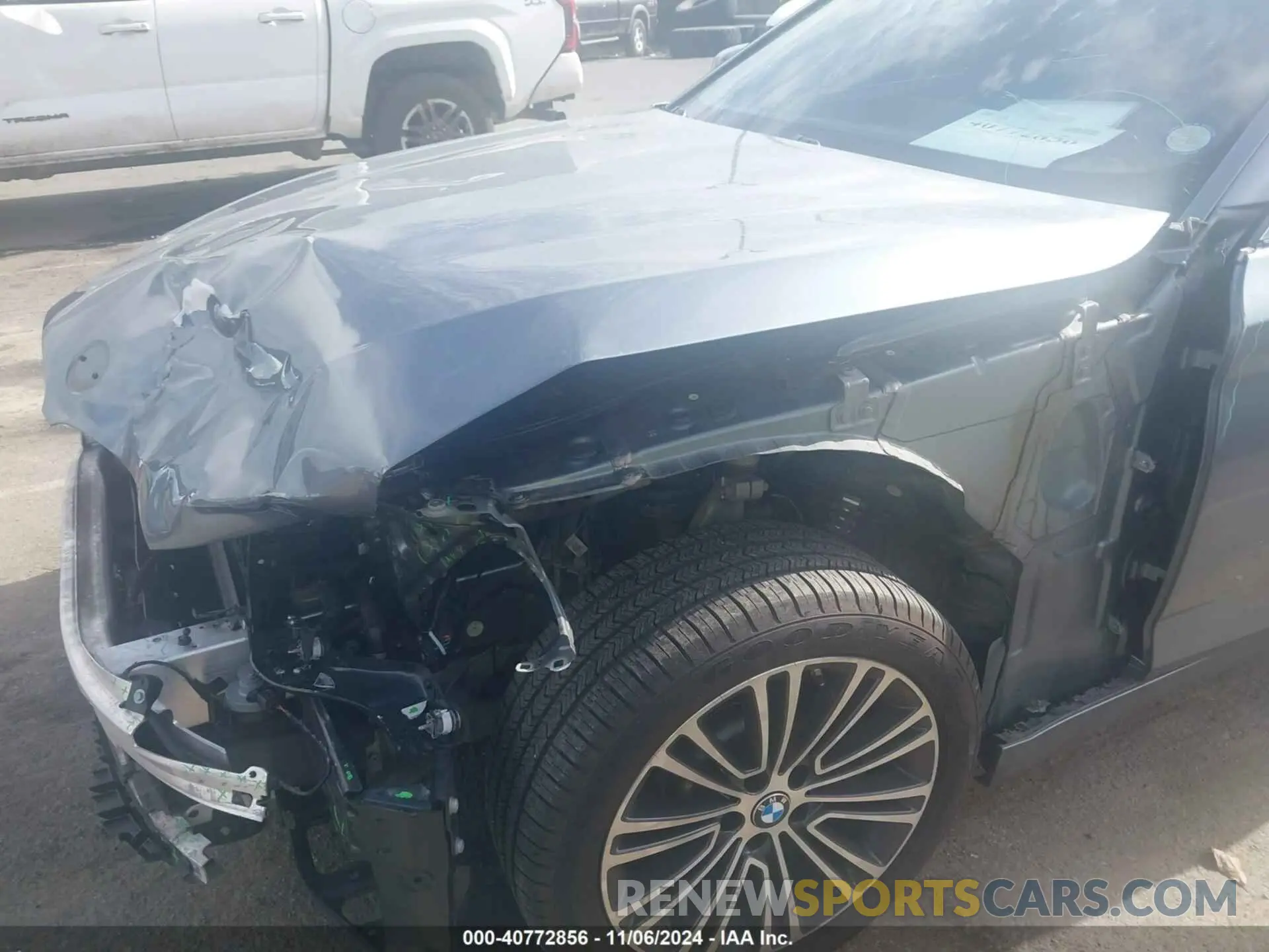 17 Photograph of a damaged car WBAJR7C01LCD66163 BMW 530I 2020