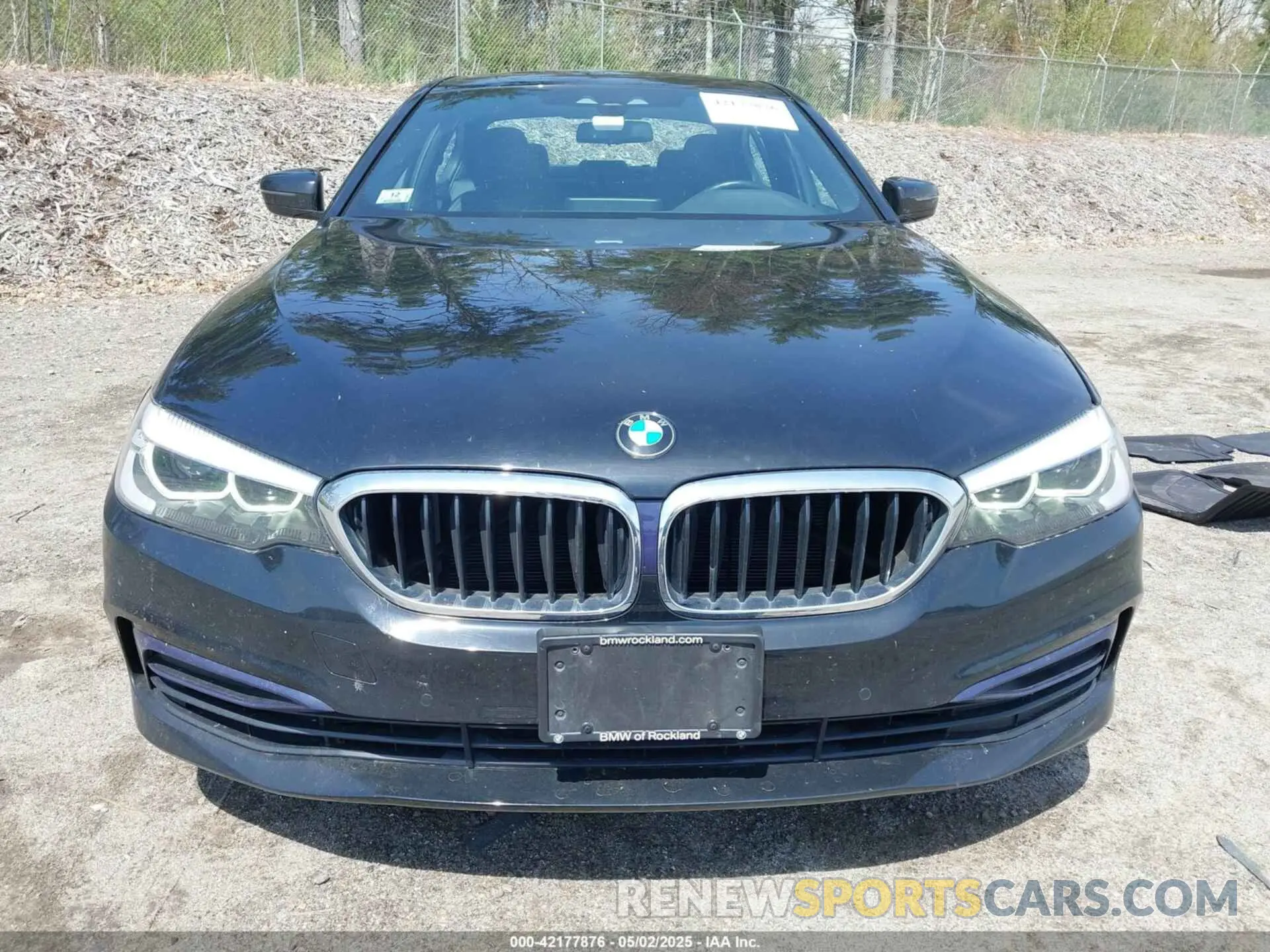 12 Photograph of a damaged car WBAJR7C03LWW78402 BMW 530I 2020