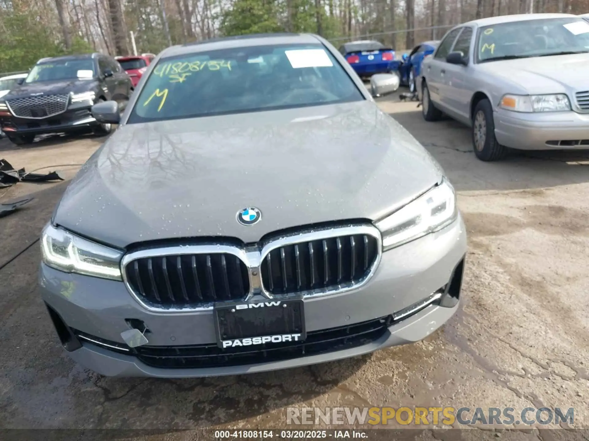 12 Photograph of a damaged car WBA13BJ01MWW91111 BMW 530I 2021