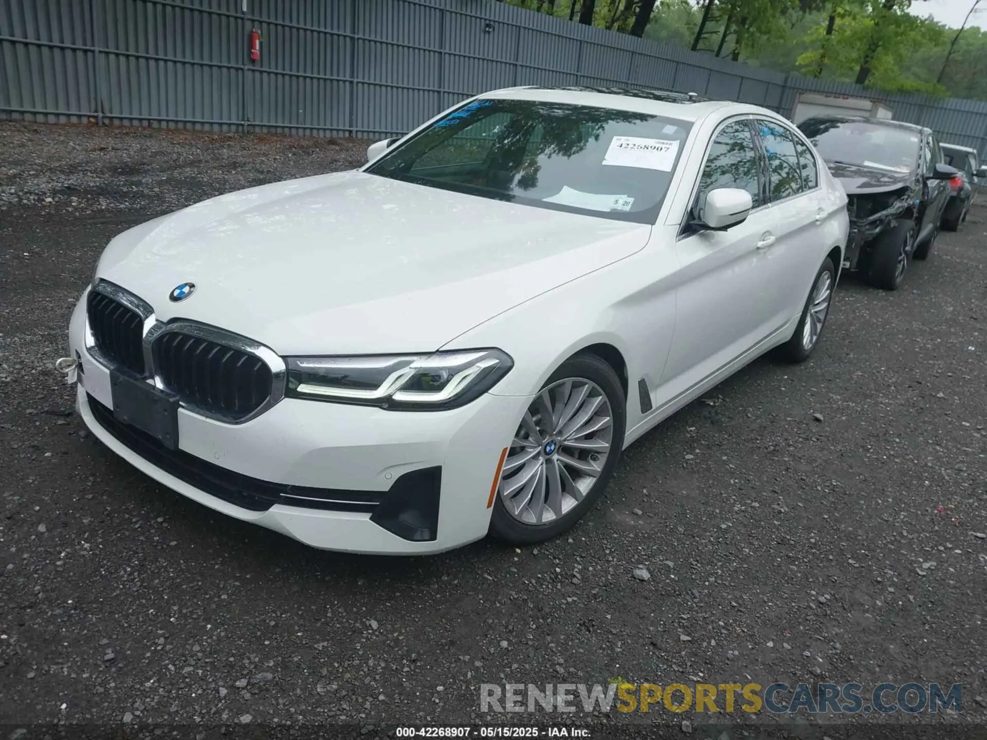 2 Photograph of a damaged car WBA13BJ03MCG80602 BMW 530I 2021