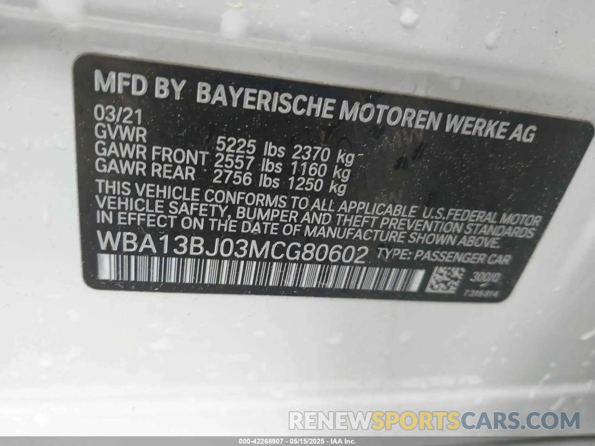 9 Photograph of a damaged car WBA13BJ03MCG80602 BMW 530I 2021