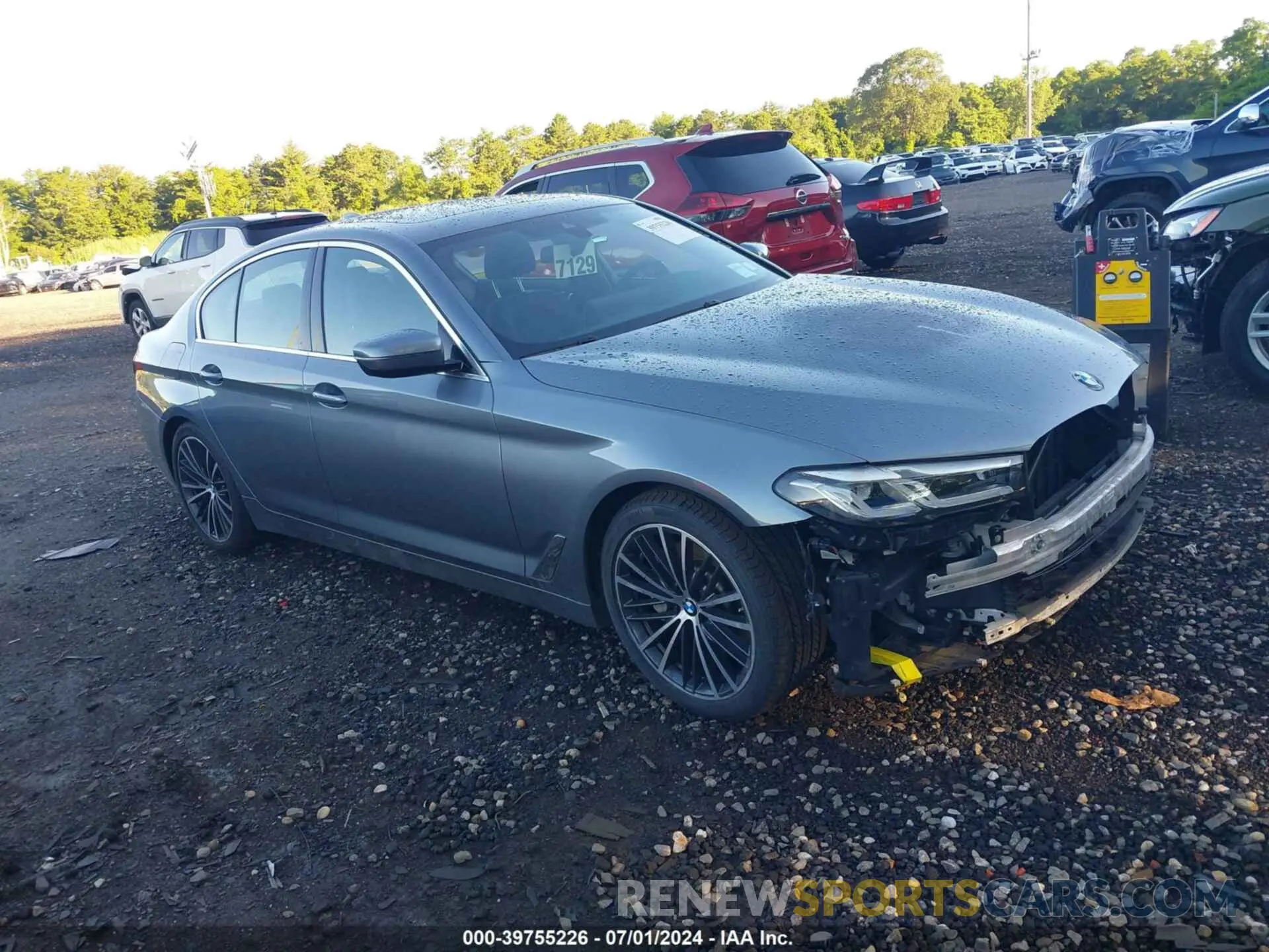 1 Photograph of a damaged car WBA13BJ05MWW99373 BMW 530I 2021