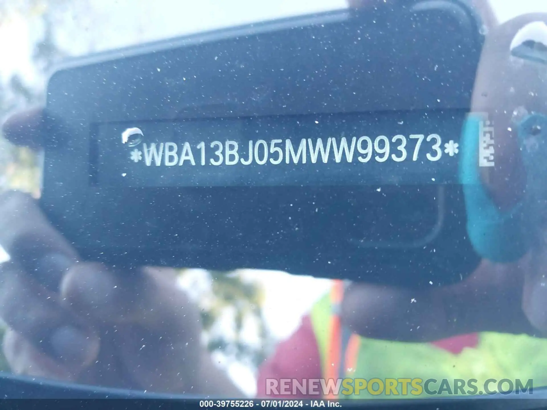 17 Photograph of a damaged car WBA13BJ05MWW99373 BMW 530I 2021