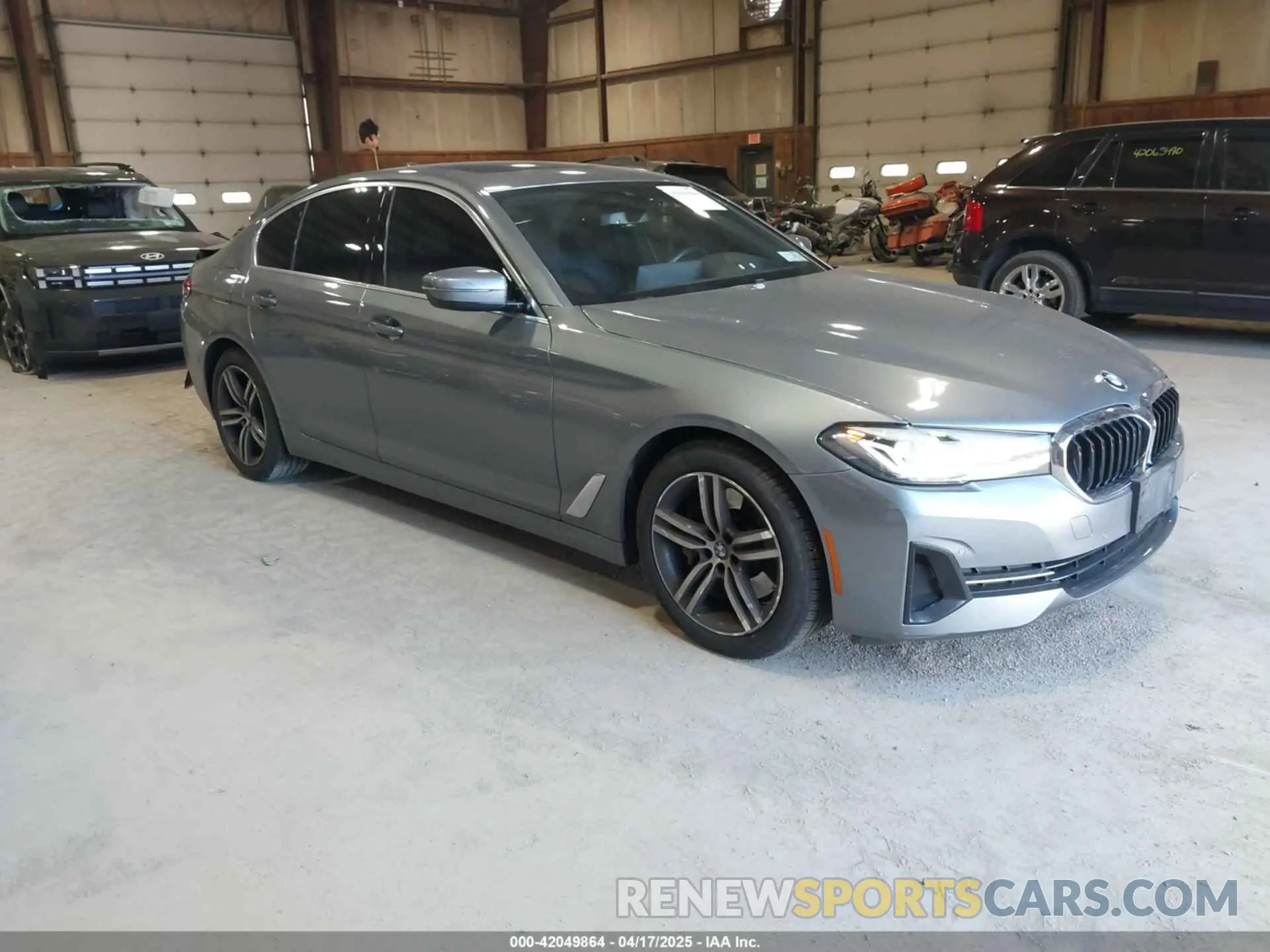 1 Photograph of a damaged car WBA13BJ09MWX01402 BMW 530I 2021