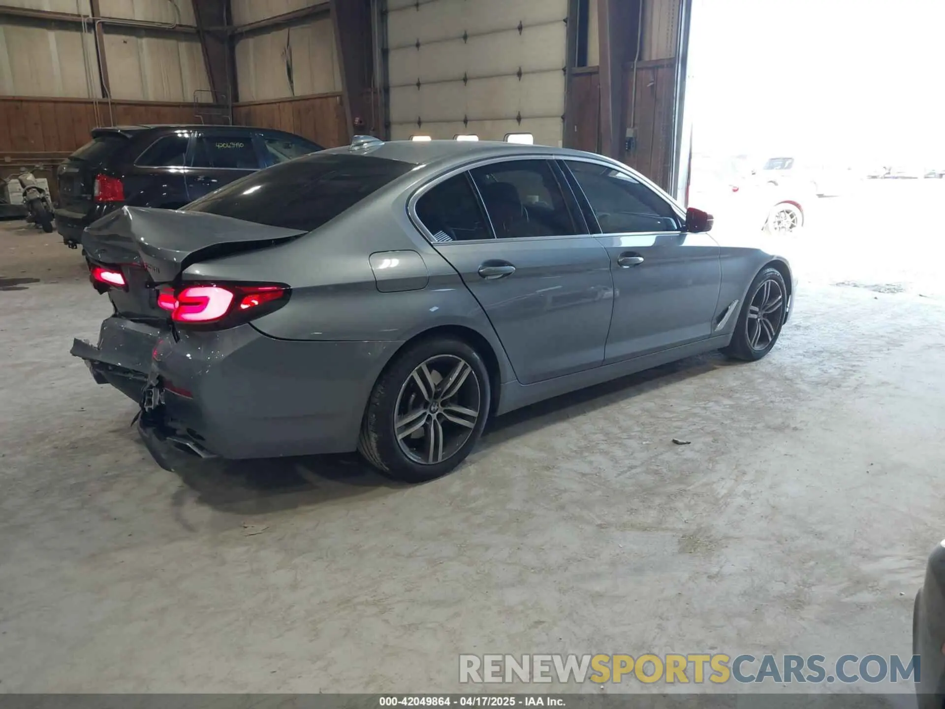 4 Photograph of a damaged car WBA13BJ09MWX01402 BMW 530I 2021