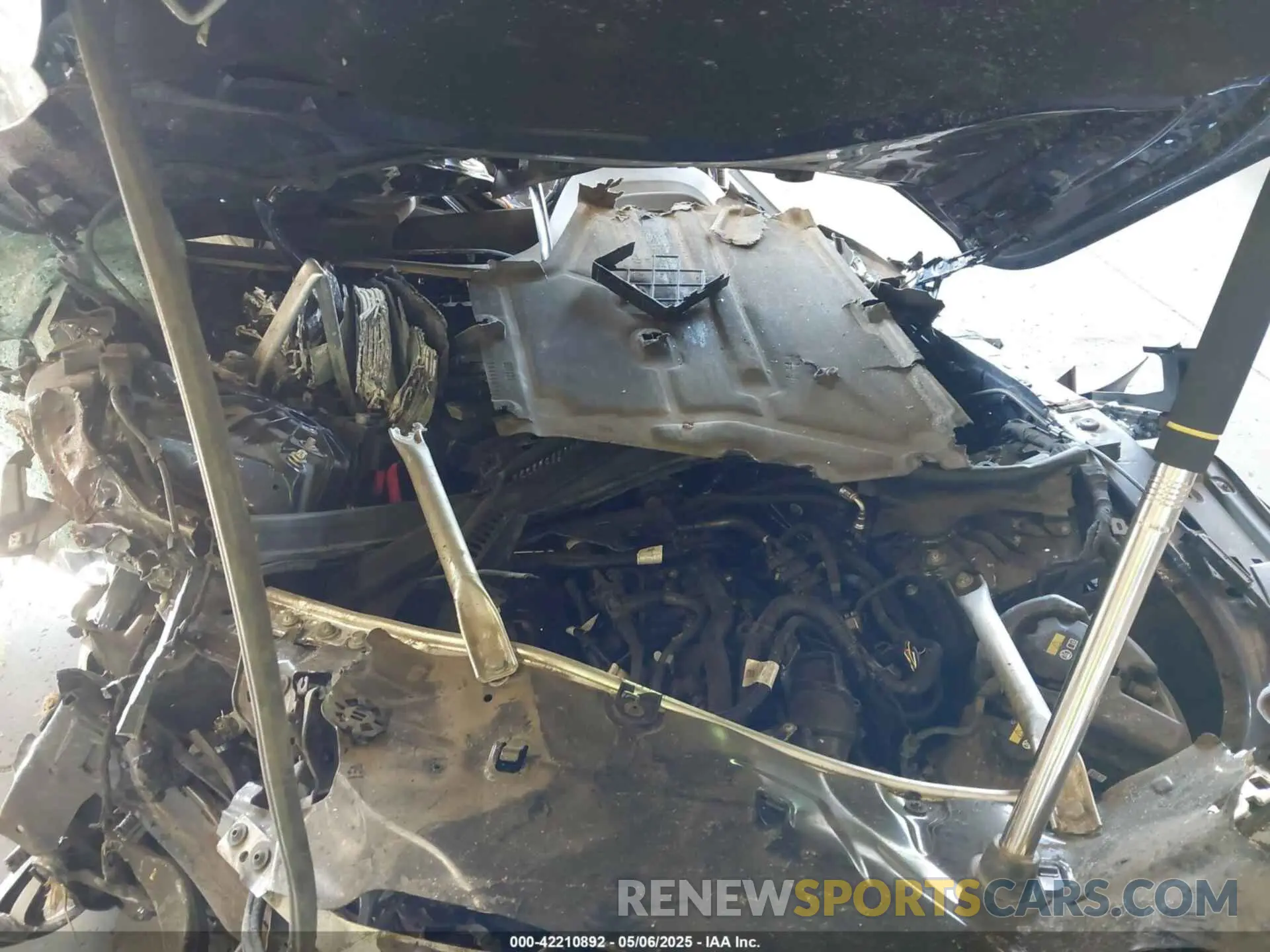 10 Photograph of a damaged car WBA13BJ09MWX30351 BMW 530I 2021