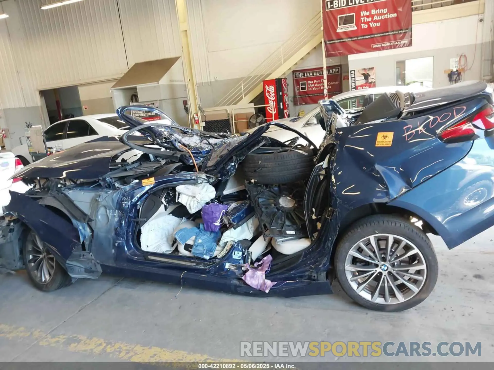 14 Photograph of a damaged car WBA13BJ09MWX30351 BMW 530I 2021