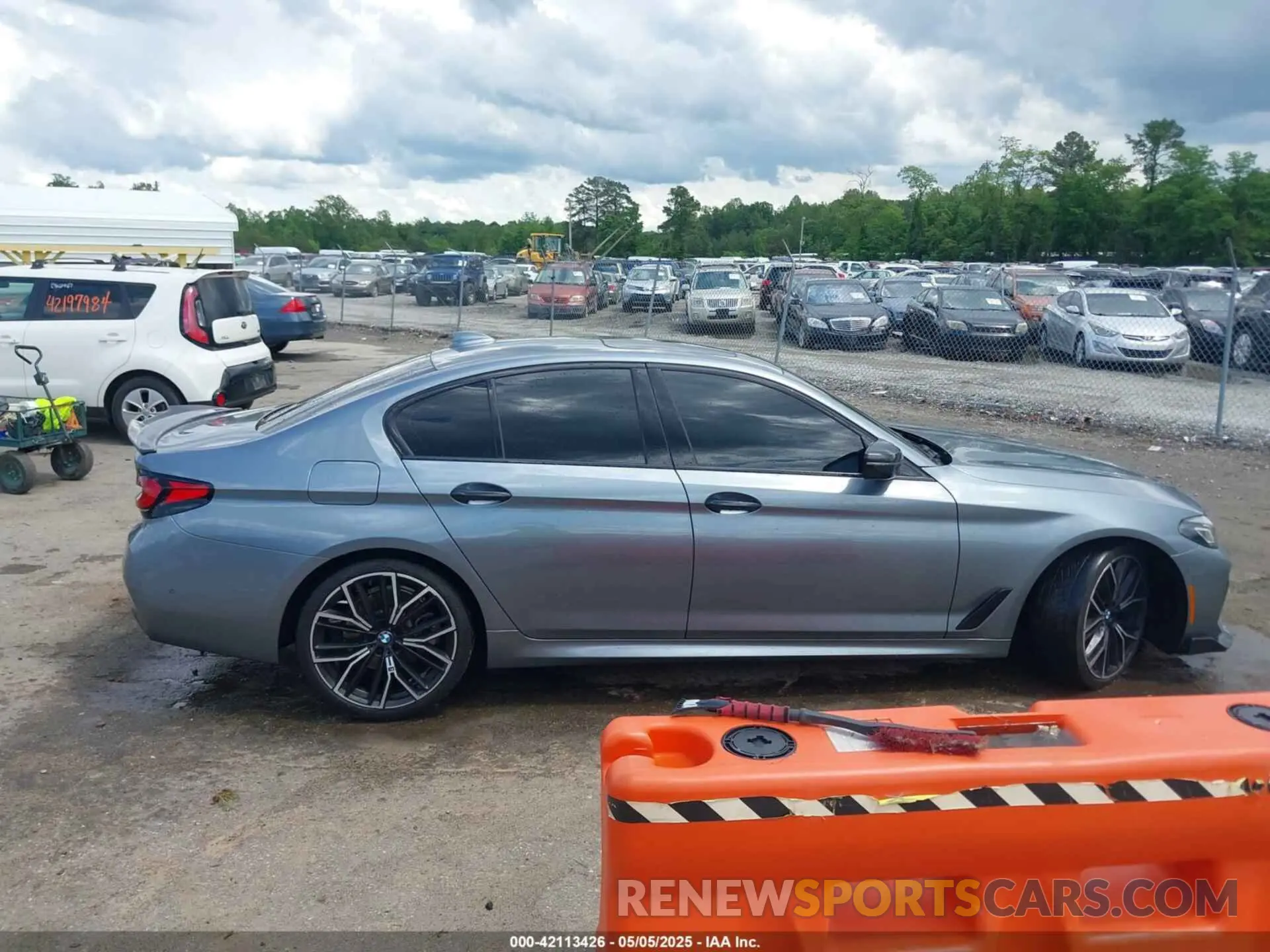 13 Photograph of a damaged car WBA13BJ0XMWW98865 BMW 530I 2021