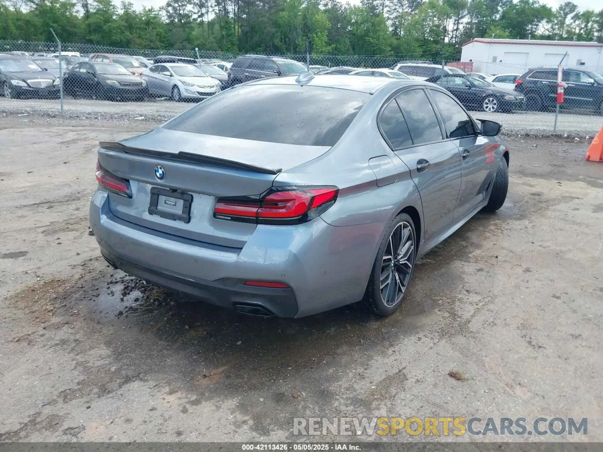 4 Photograph of a damaged car WBA13BJ0XMWW98865 BMW 530I 2021