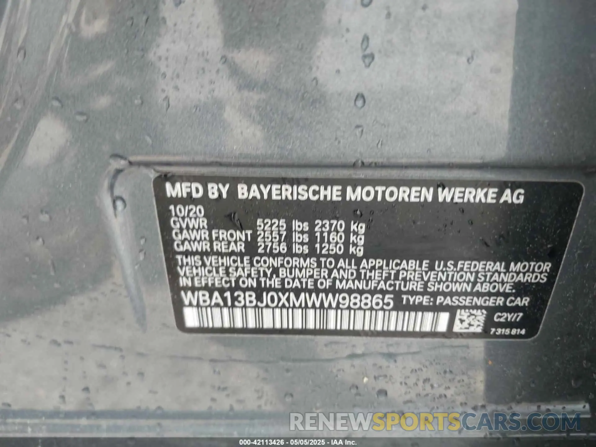 9 Photograph of a damaged car WBA13BJ0XMWW98865 BMW 530I 2021