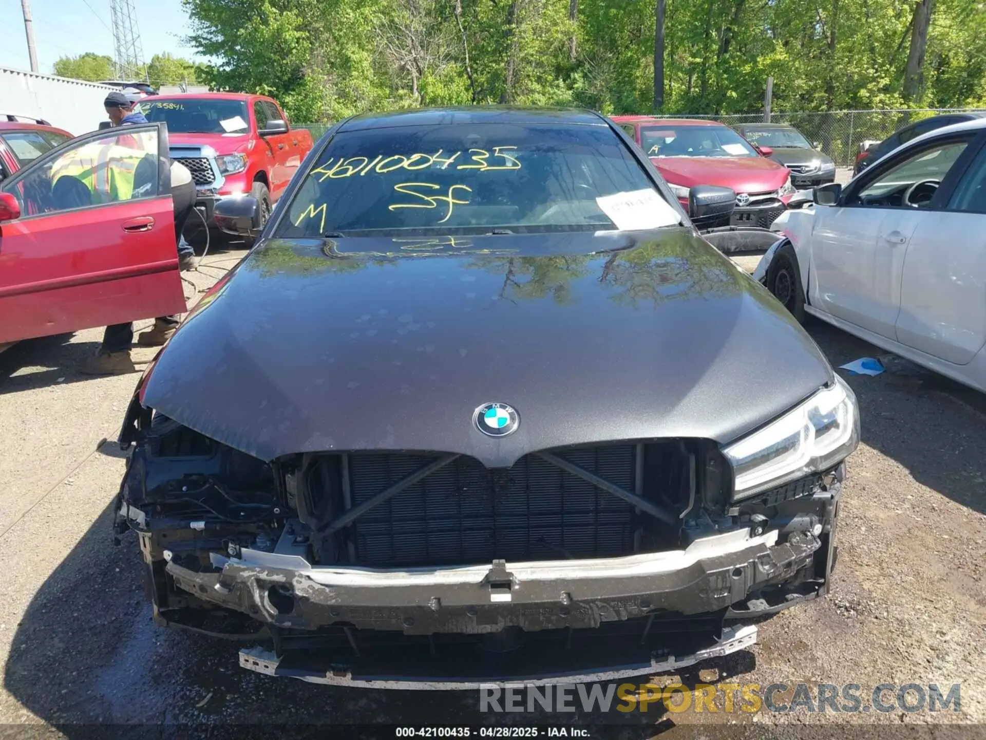 13 Photograph of a damaged car WBA13BJ0XMWX00677 BMW 530I 2021