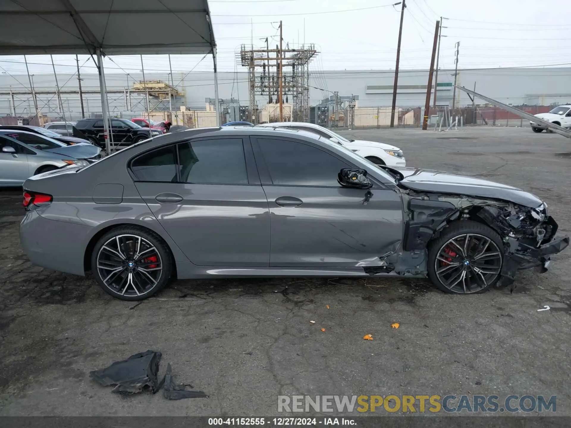 13 Photograph of a damaged car WBA53BH03MCG12419 BMW 530I 2021