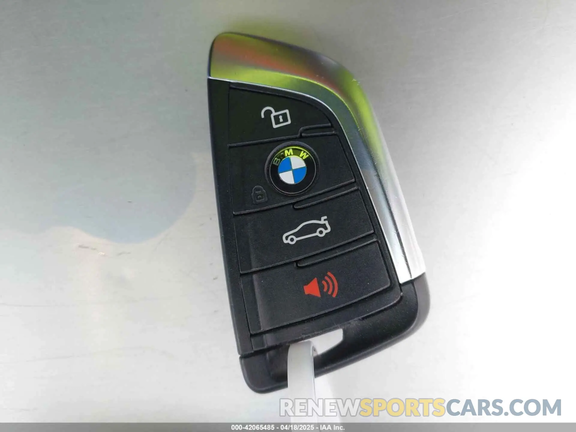 11 Photograph of a damaged car WBA53BH08MWX16268 BMW 530I 2021