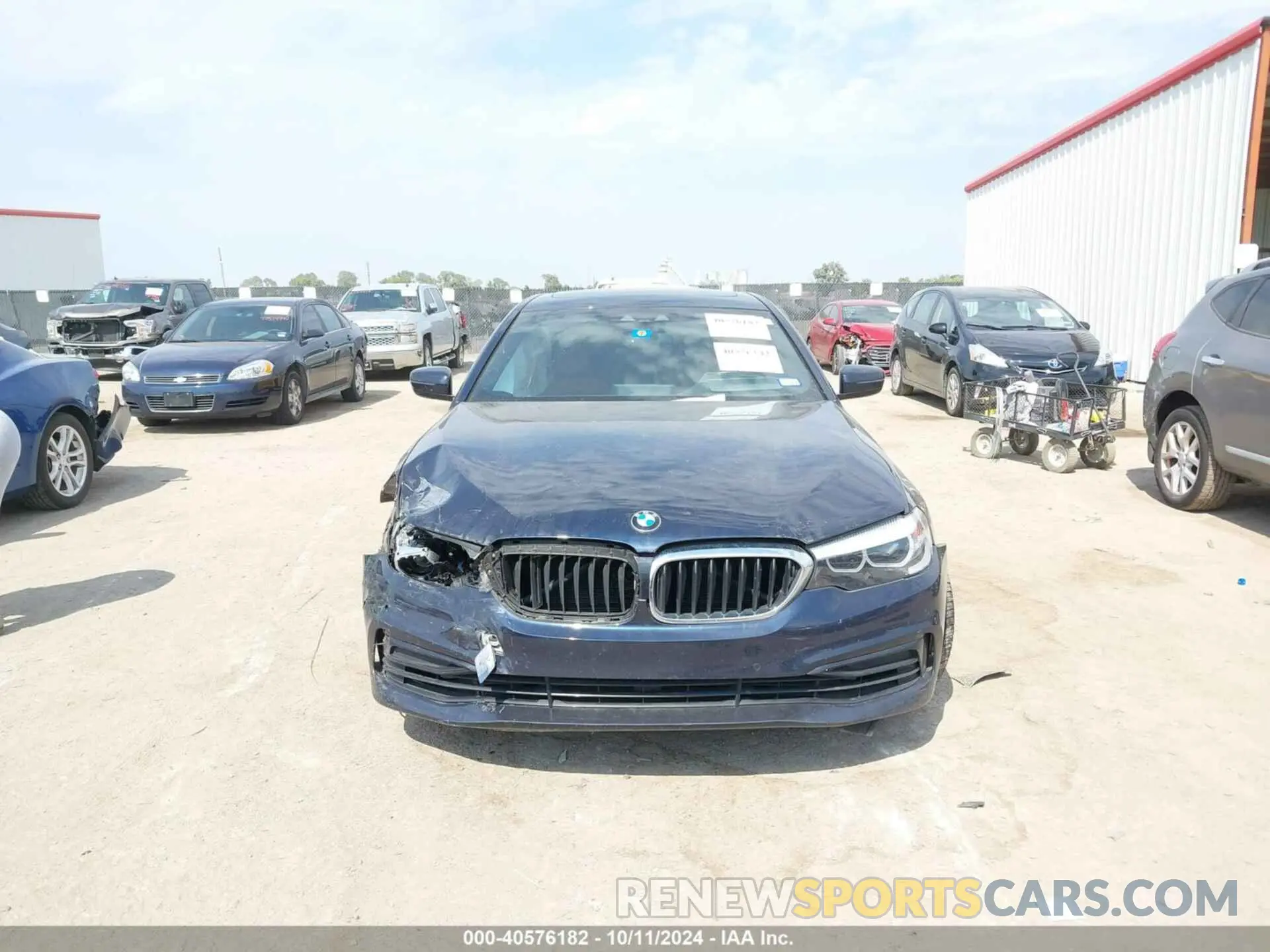 12 Photograph of a damaged car WBAJS3C03LCE00617 BMW 540 2020