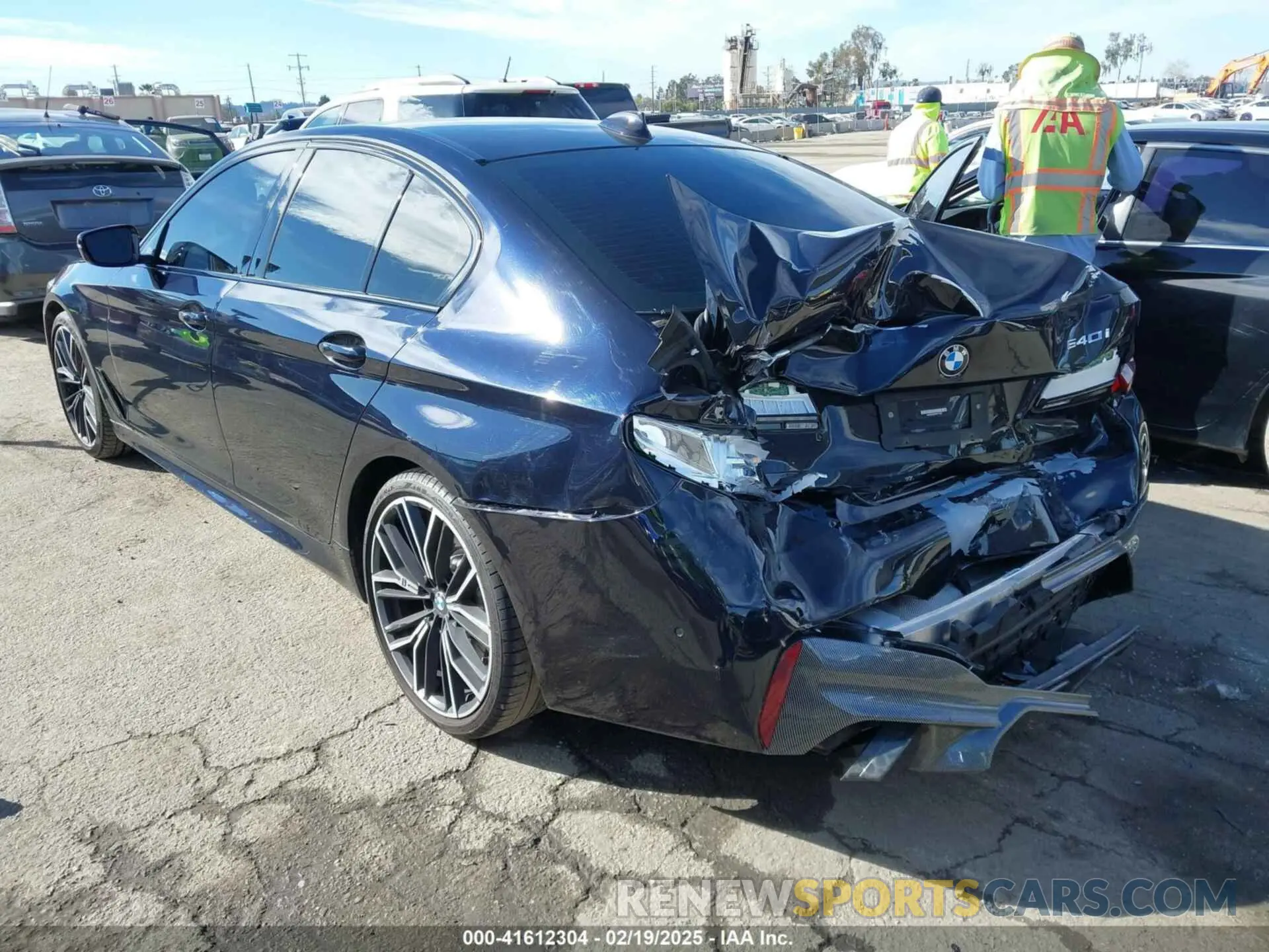 3 Photograph of a damaged car WBA53BJ06PWY11037 BMW 540 2023