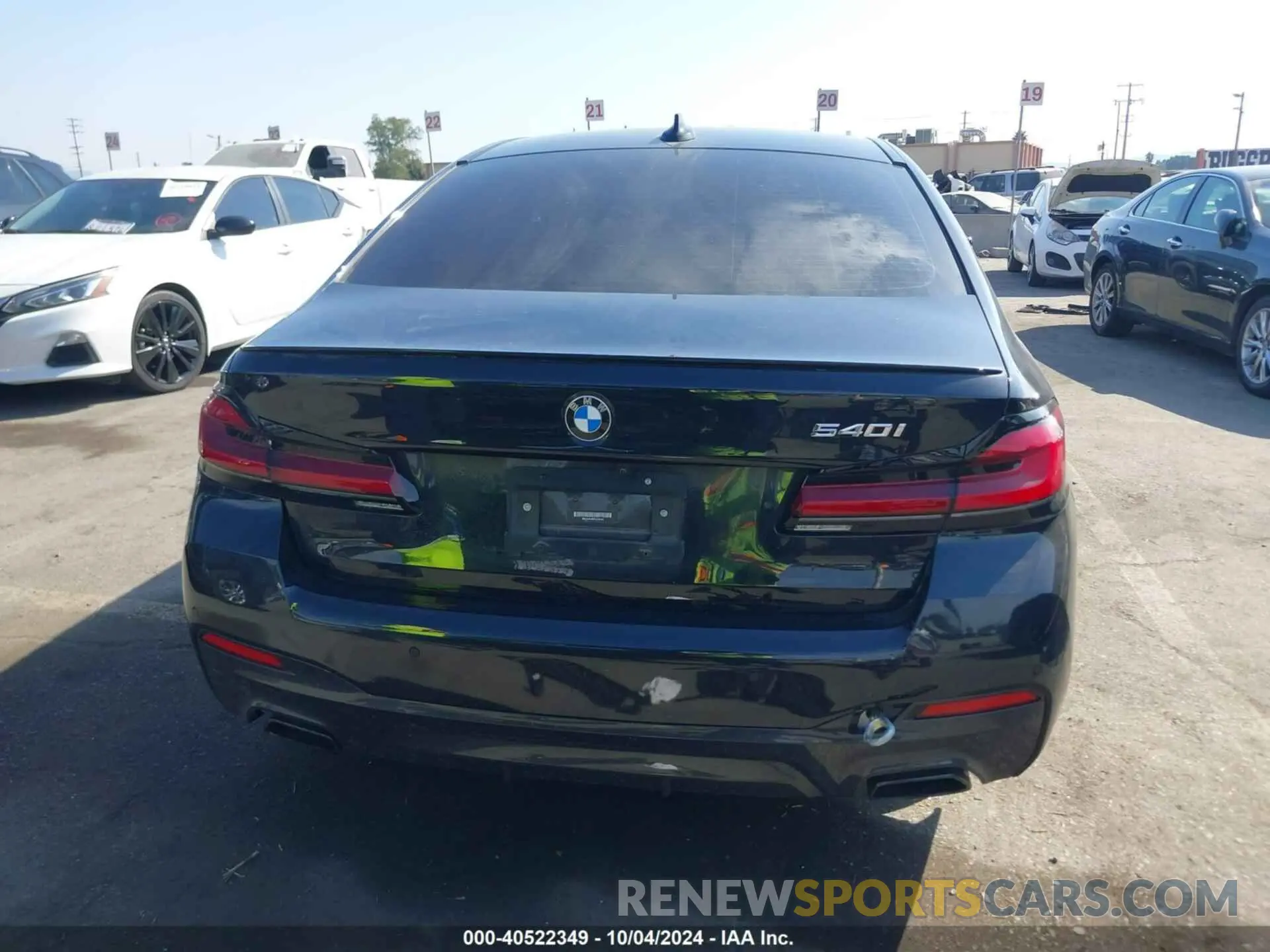 17 Photograph of a damaged car WBA53BJ0XPCL28491 BMW 540 2023