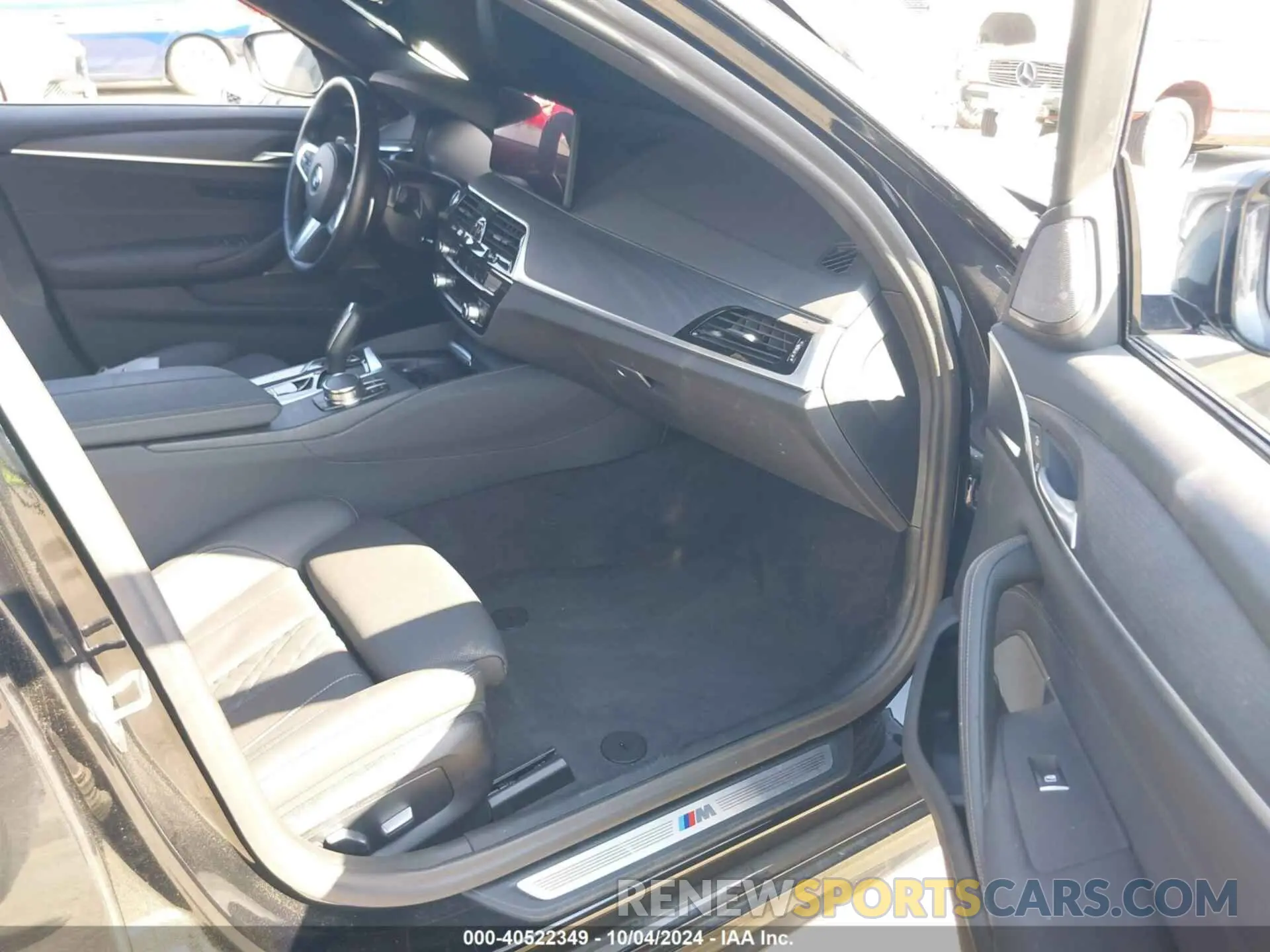 5 Photograph of a damaged car WBA53BJ0XPCL28491 BMW 540 2023