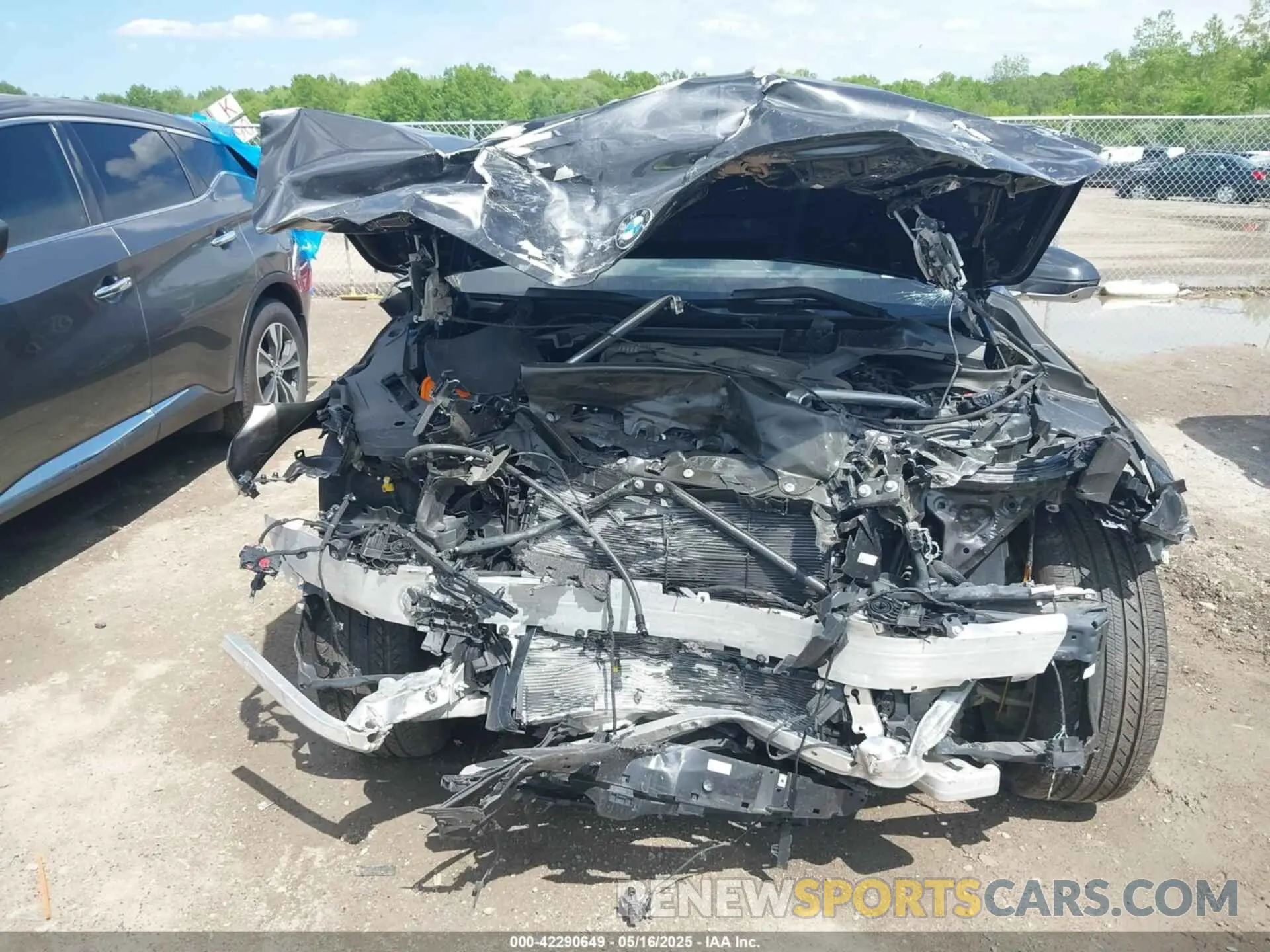 6 Photograph of a damaged car WBA63FJ03RCR11712 BMW 540 2024