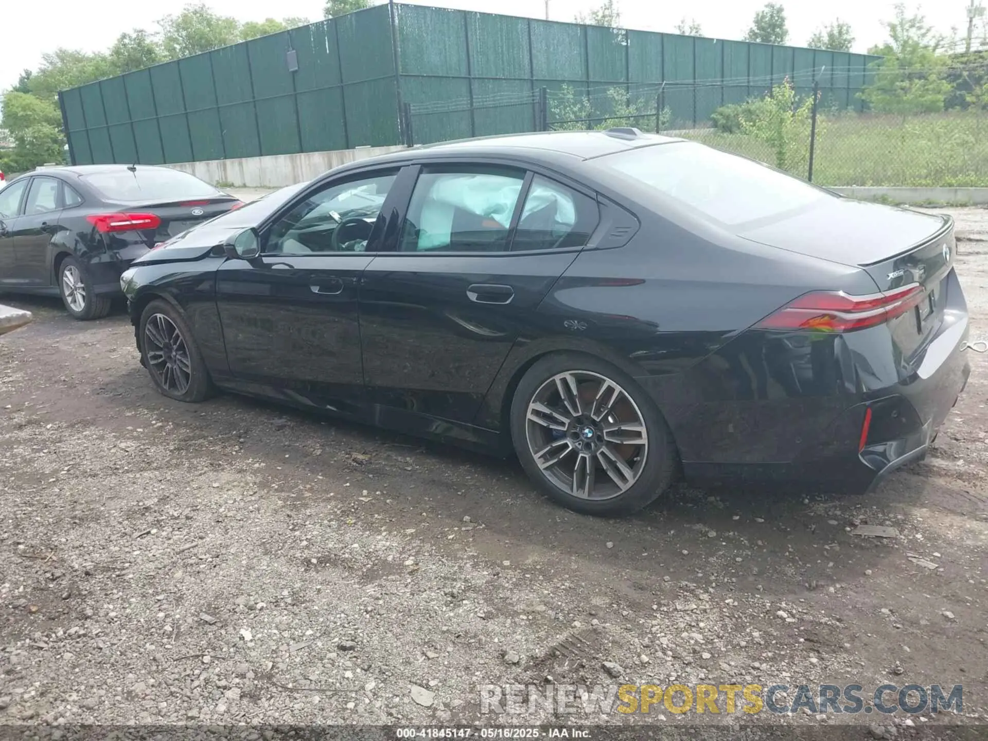 14 Photograph of a damaged car WBA63FJ08RCS61047 BMW 540 2024