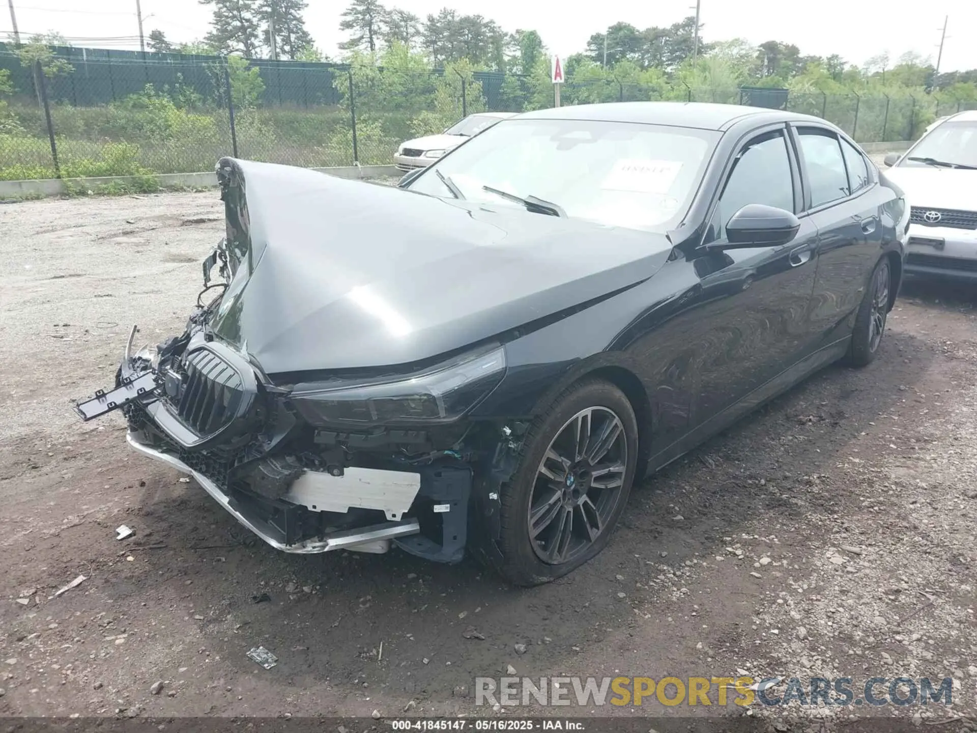 2 Photograph of a damaged car WBA63FJ08RCS61047 BMW 540 2024