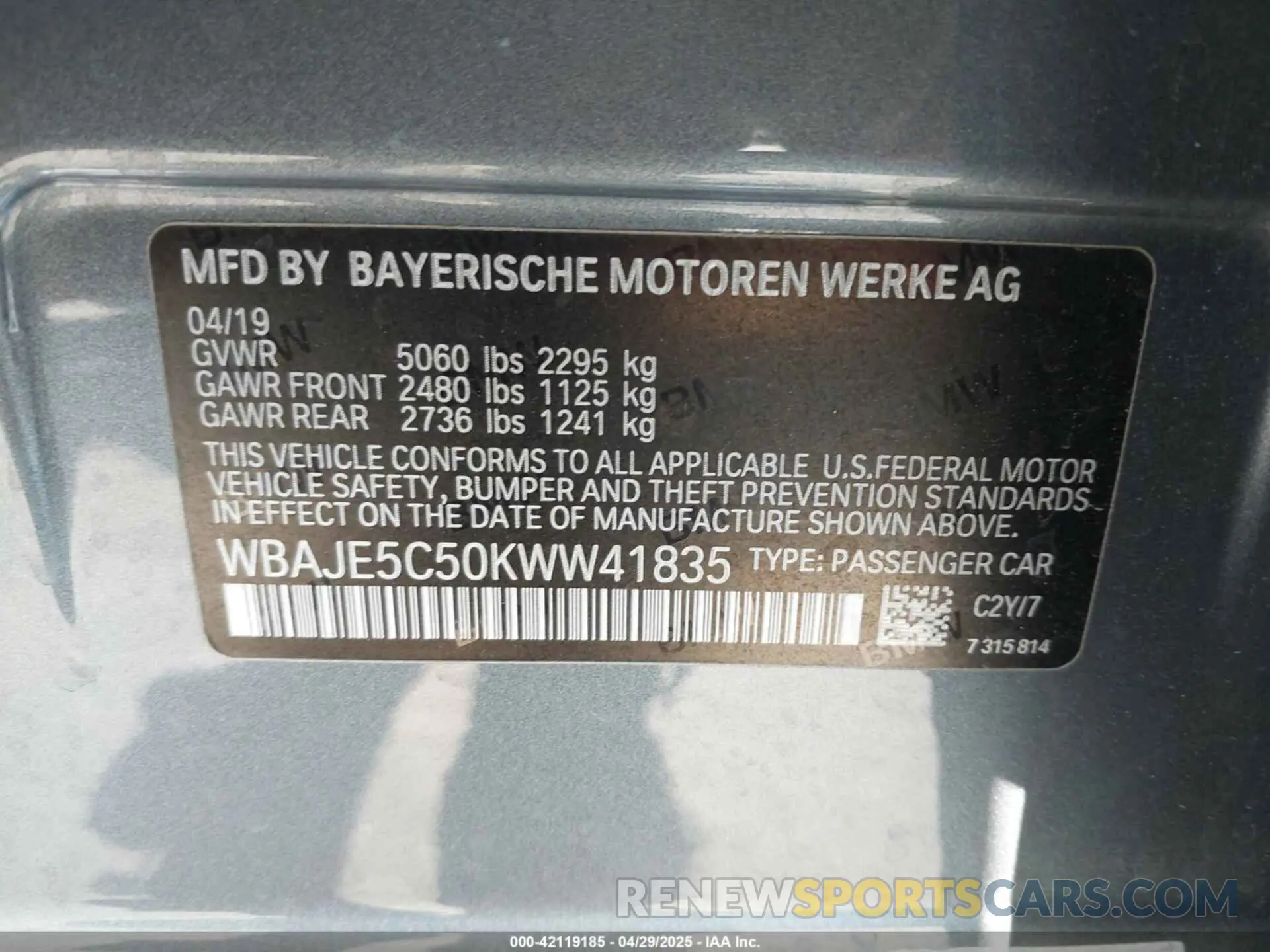 9 Photograph of a damaged car WBAJE5C50KWW41835 BMW 540I 2019