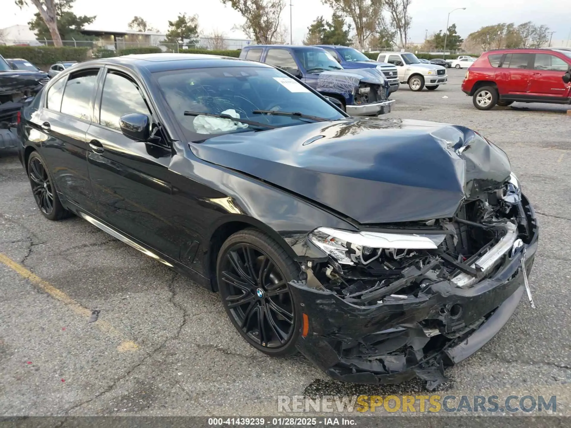 1 Photograph of a damaged car WBAJE5C54KBM76816 BMW 540I 2019