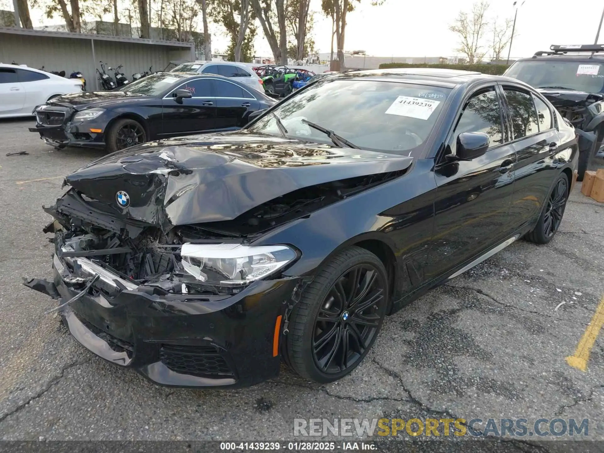 2 Photograph of a damaged car WBAJE5C54KBM76816 BMW 540I 2019