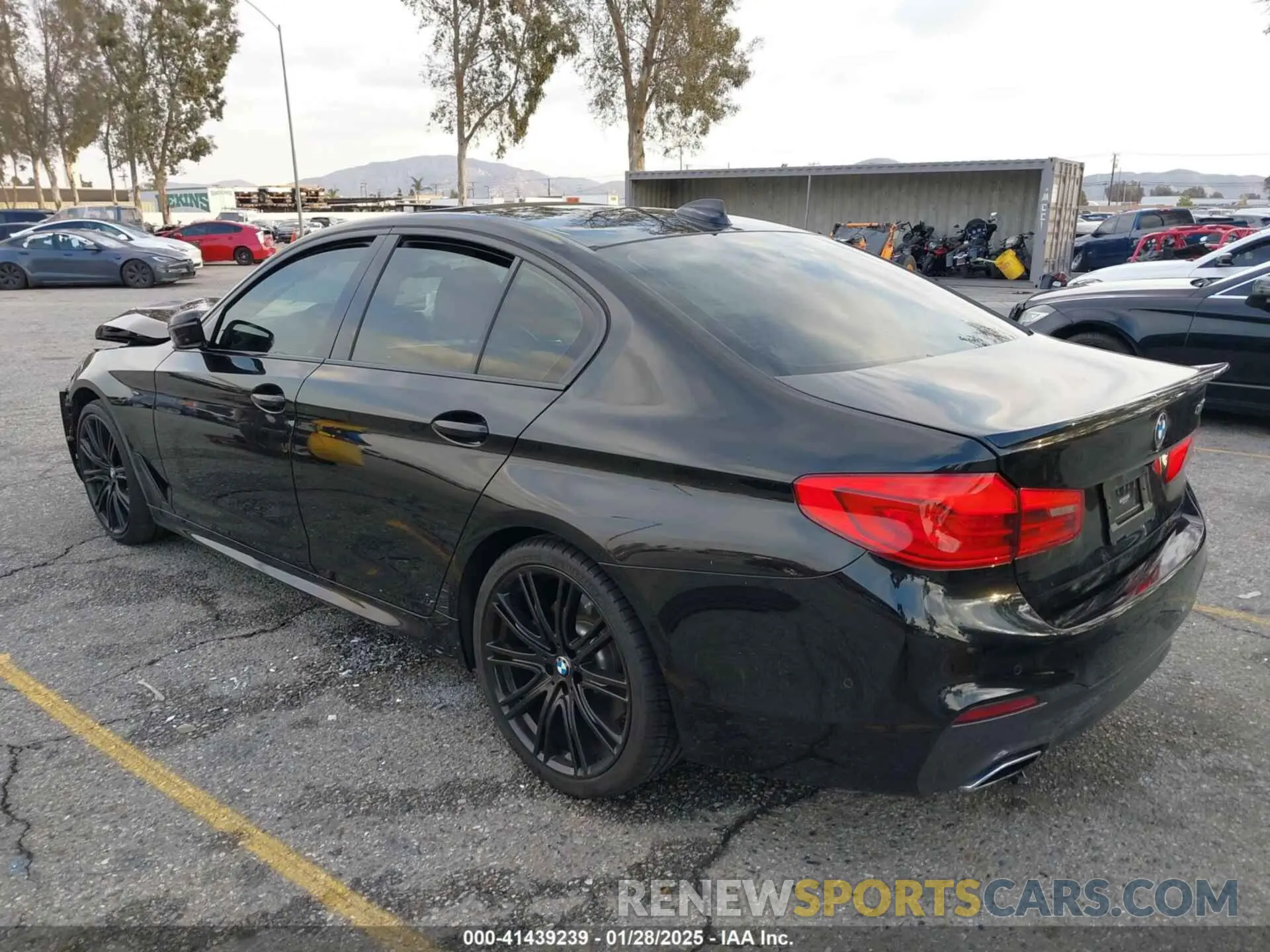 3 Photograph of a damaged car WBAJE5C54KBM76816 BMW 540I 2019