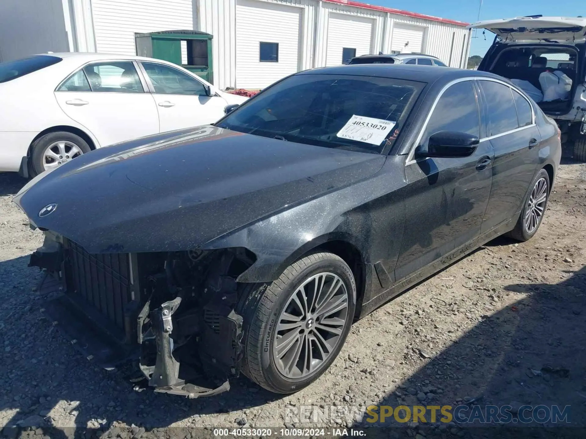 2 Photograph of a damaged car WBAJE5C55KG919364 BMW 540I 2019