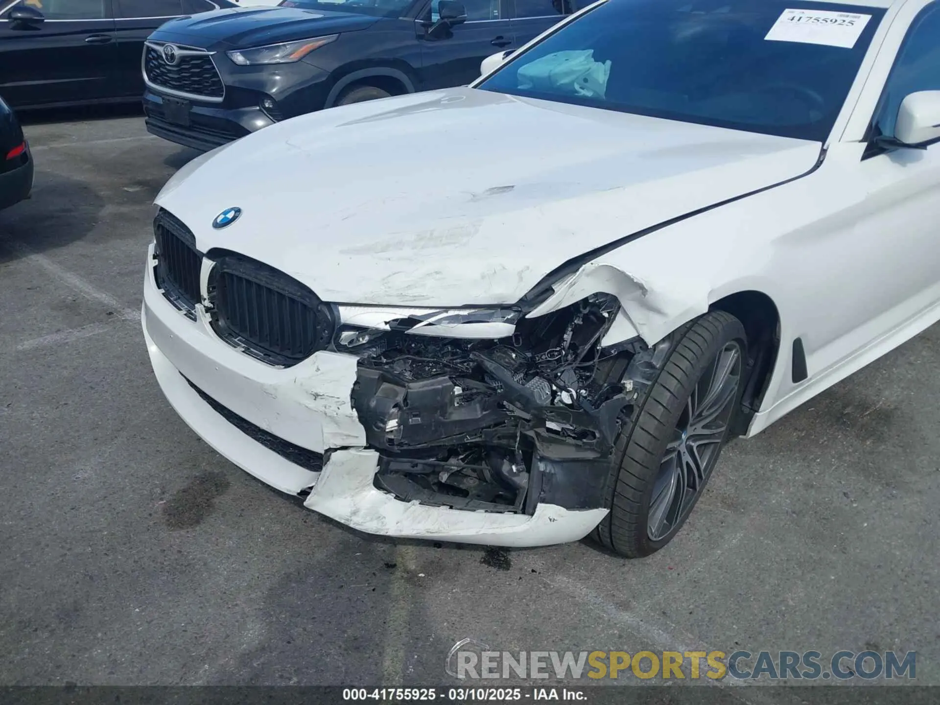 6 Photograph of a damaged car WBAJE5C55KWW18387 BMW 540I 2019