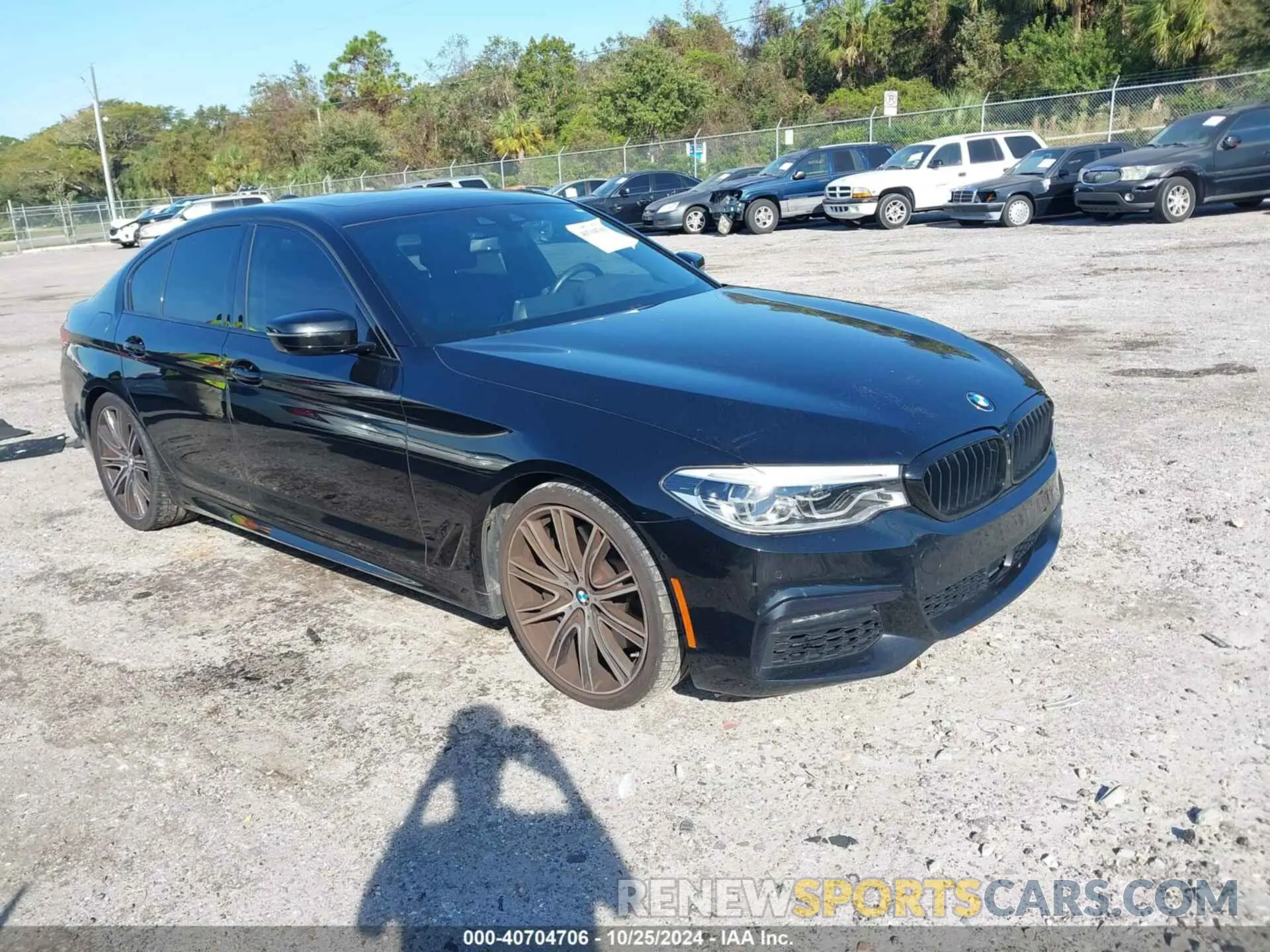 1 Photograph of a damaged car WBAJE5C56KWE66476 BMW 540I 2019