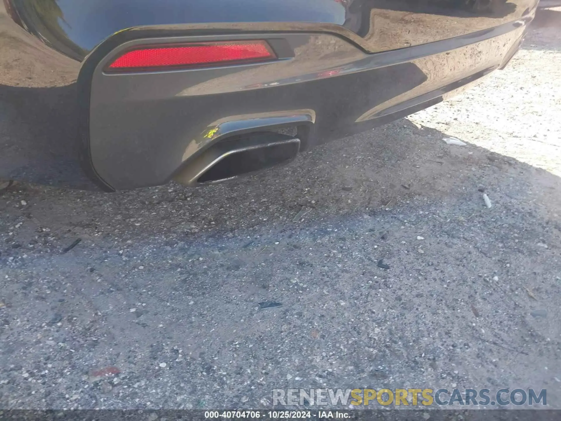 12 Photograph of a damaged car WBAJE5C56KWE66476 BMW 540I 2019