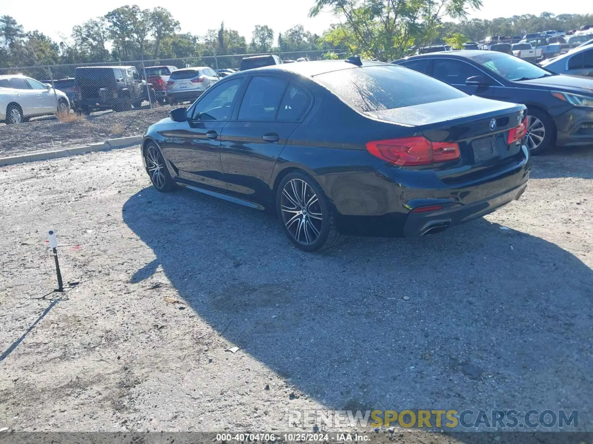 3 Photograph of a damaged car WBAJE5C56KWE66476 BMW 540I 2019