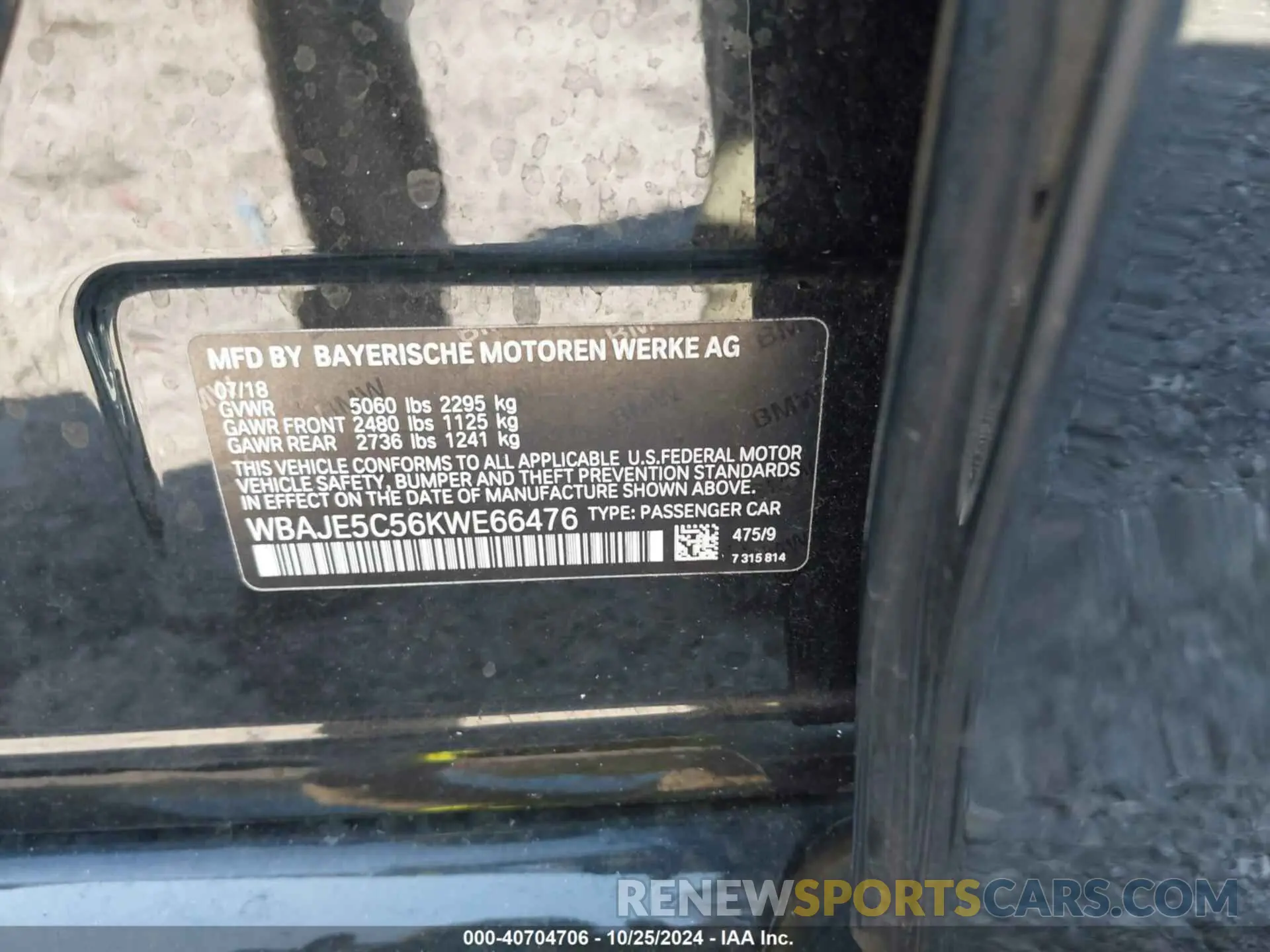 9 Photograph of a damaged car WBAJE5C56KWE66476 BMW 540I 2019
