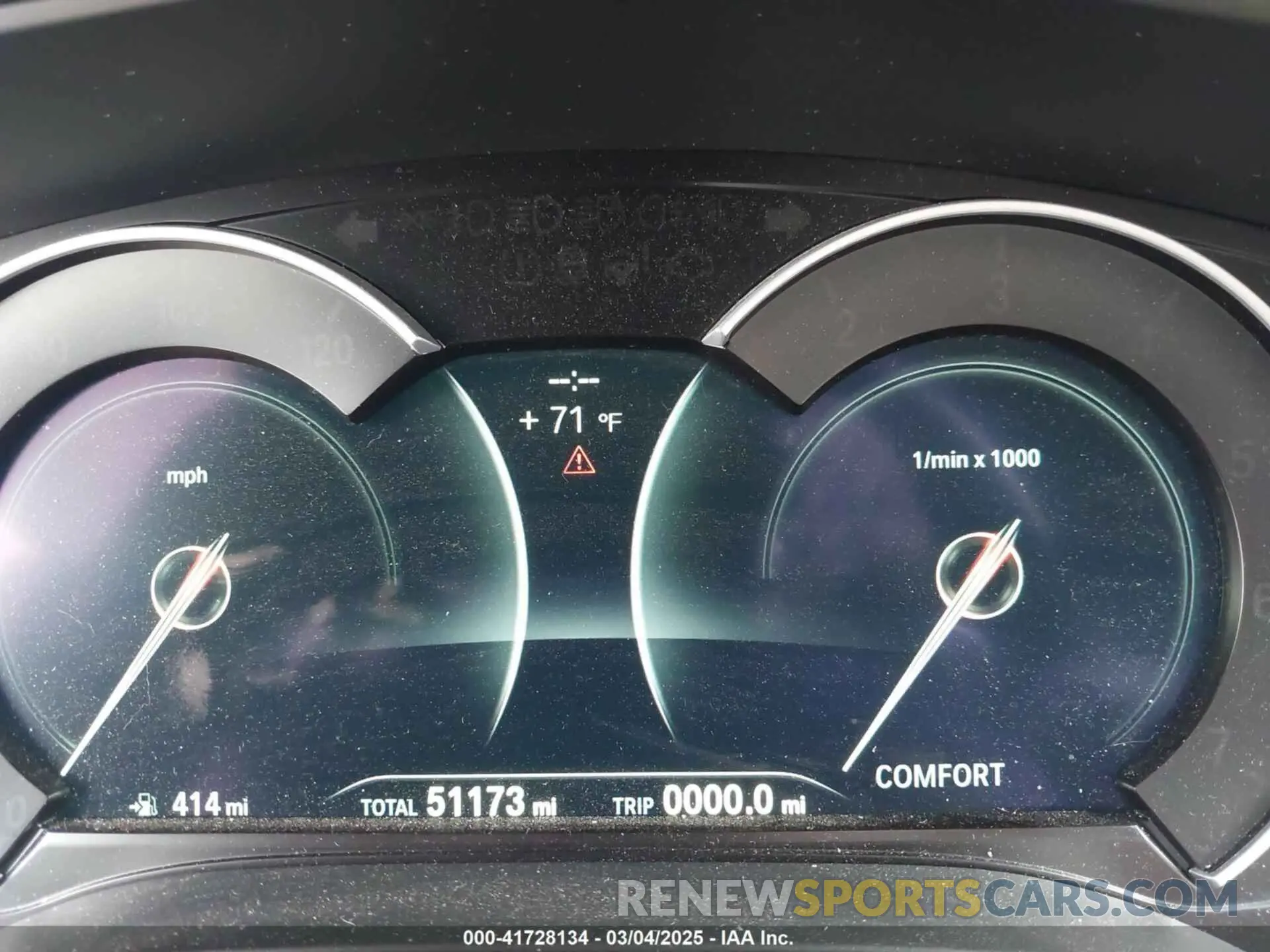 15 Photograph of a damaged car WBAJE5C57KWW11389 BMW 540I 2019