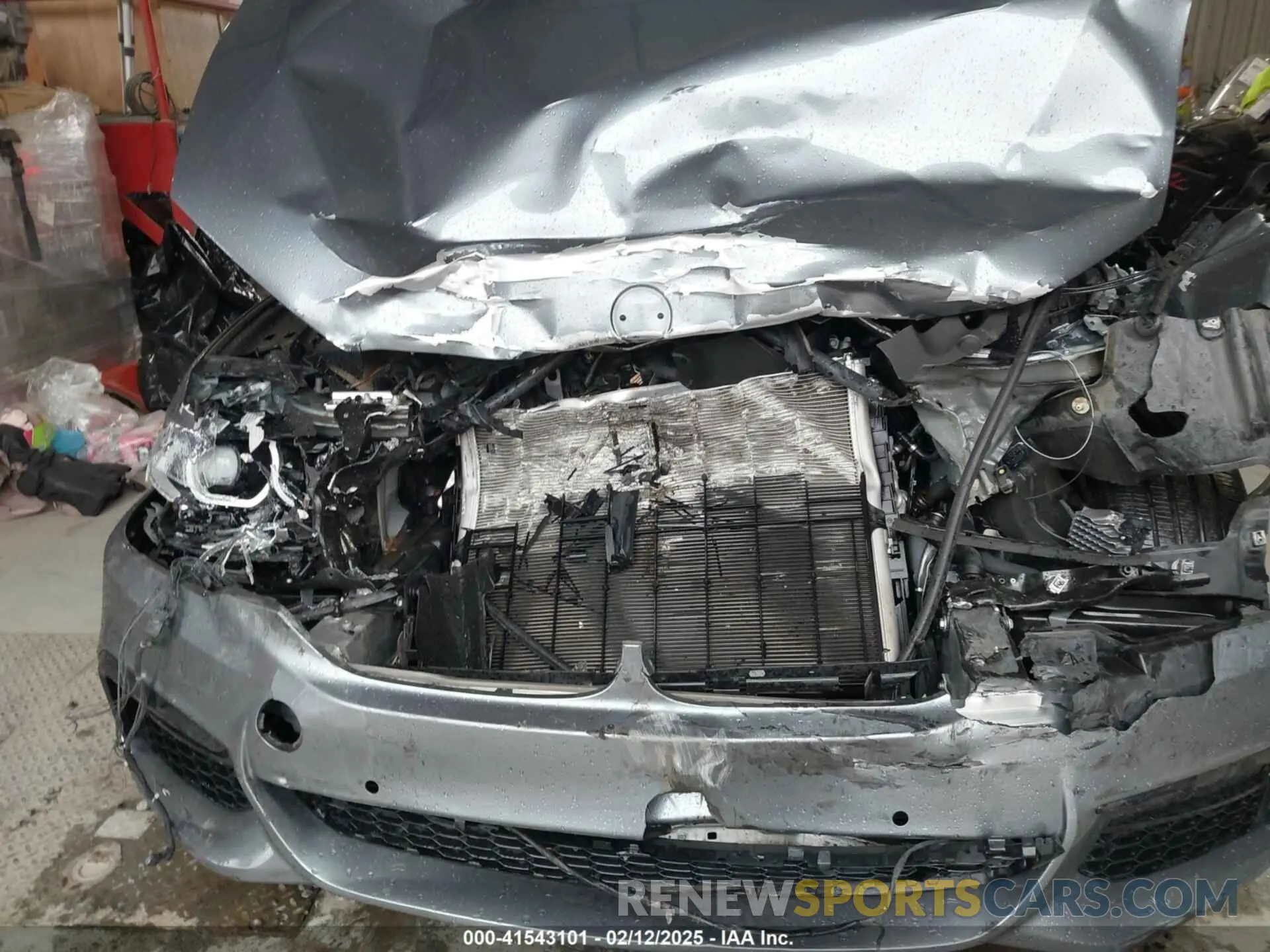 6 Photograph of a damaged car WBAJE5C57KWW12641 BMW 540I 2019