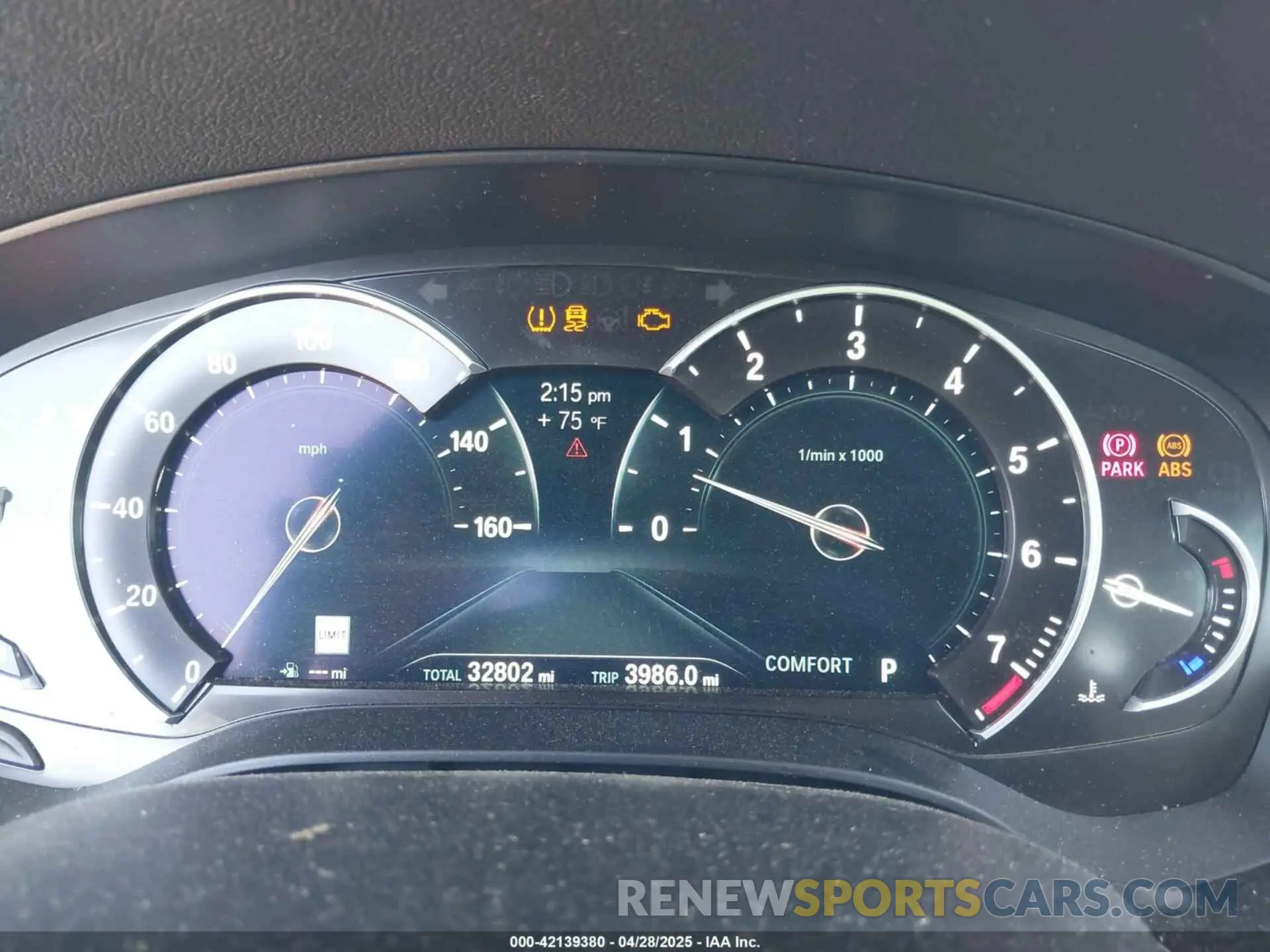 7 Photograph of a damaged car WBAJE5C5XKWW20300 BMW 540I 2019