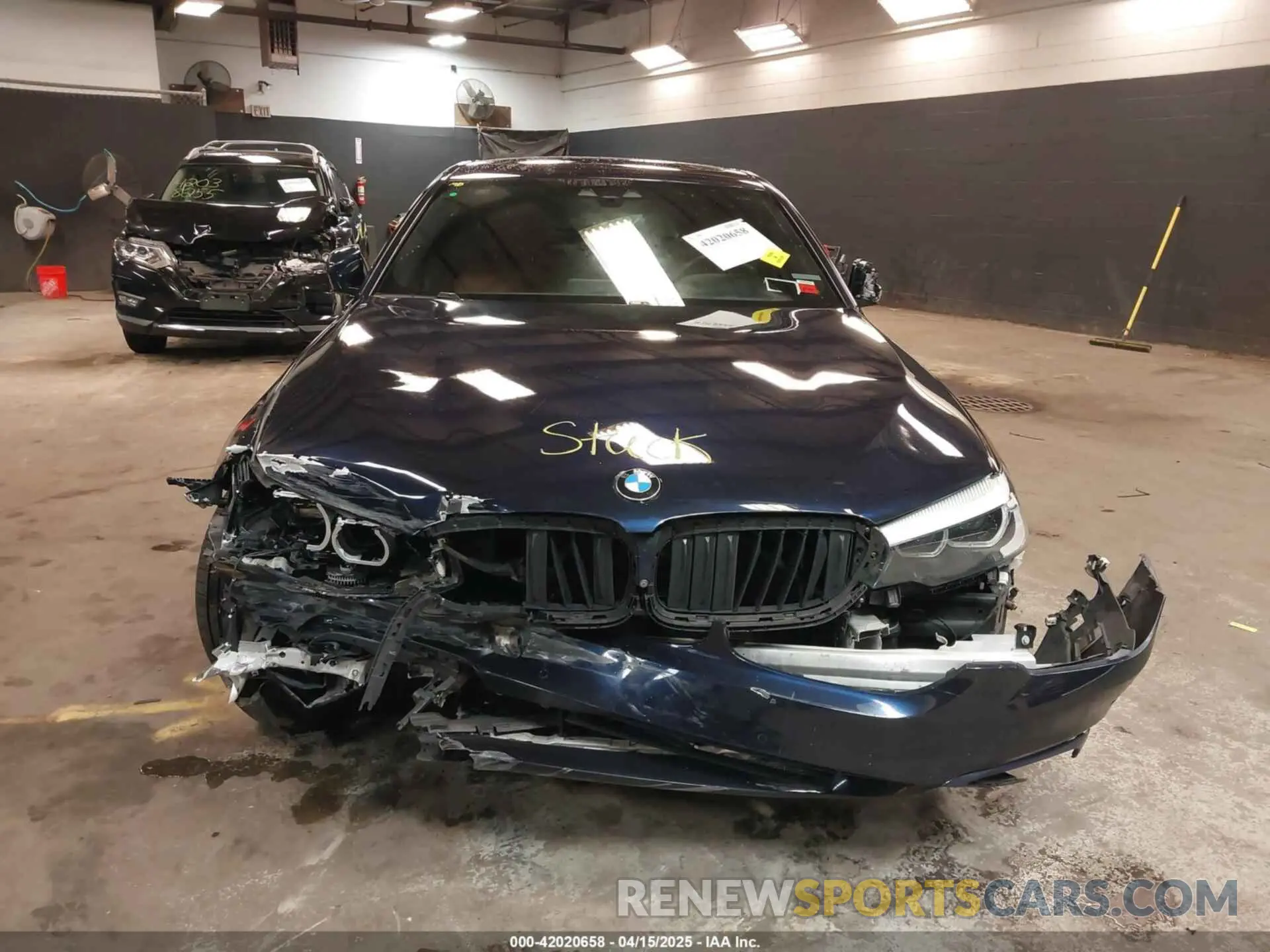 12 Photograph of a damaged car WBAJE7C53KWW29884 BMW 540I 2019