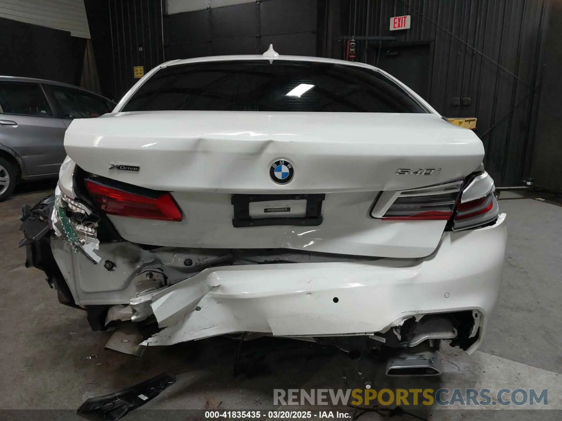 16 Photograph of a damaged car WBAJE7C55KWW19065 BMW 540I 2019