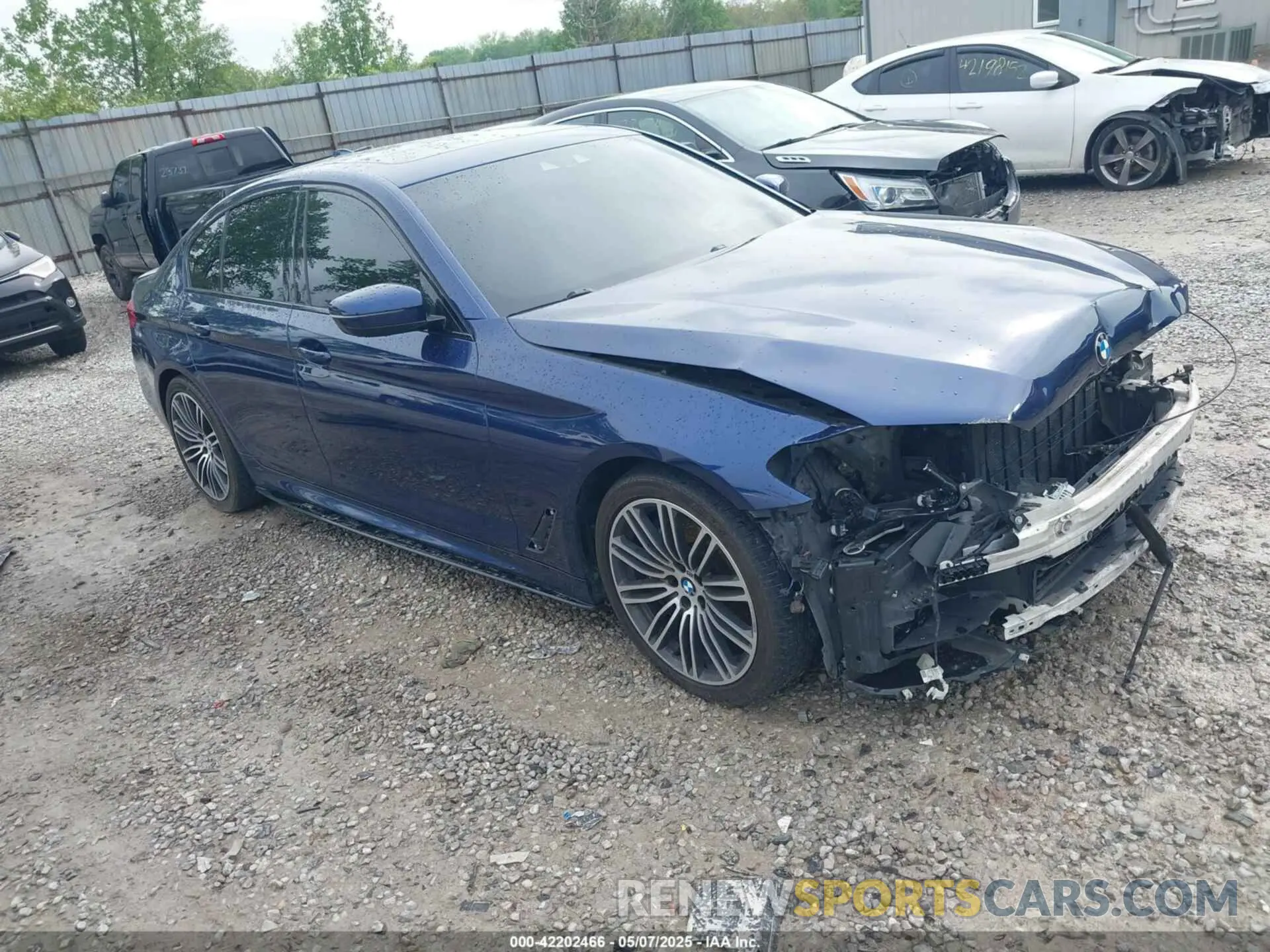 1 Photograph of a damaged car WBAJE7C58KWW16483 BMW 540I 2019