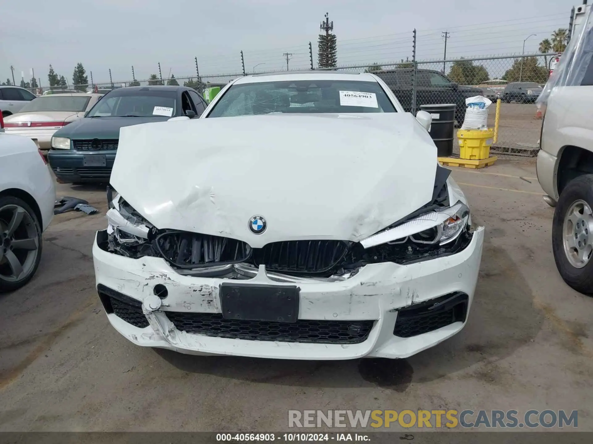 11 Photograph of a damaged car WBAJS1C06LCD74115 BMW 540I 2020