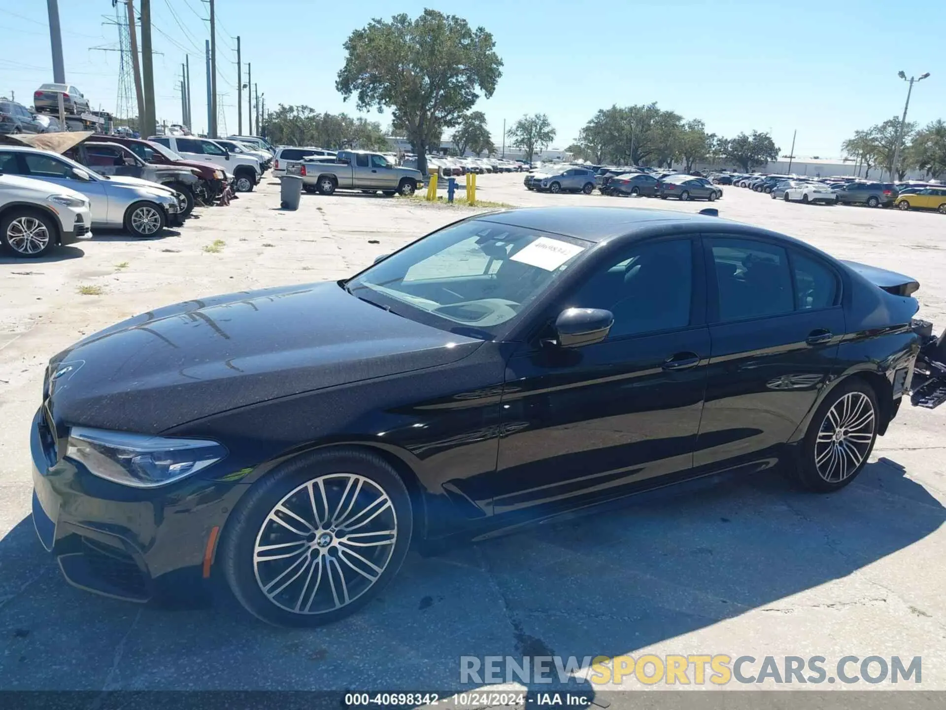 15 Photograph of a damaged car WBAJS1C08LCD17978 BMW 540I 2020
