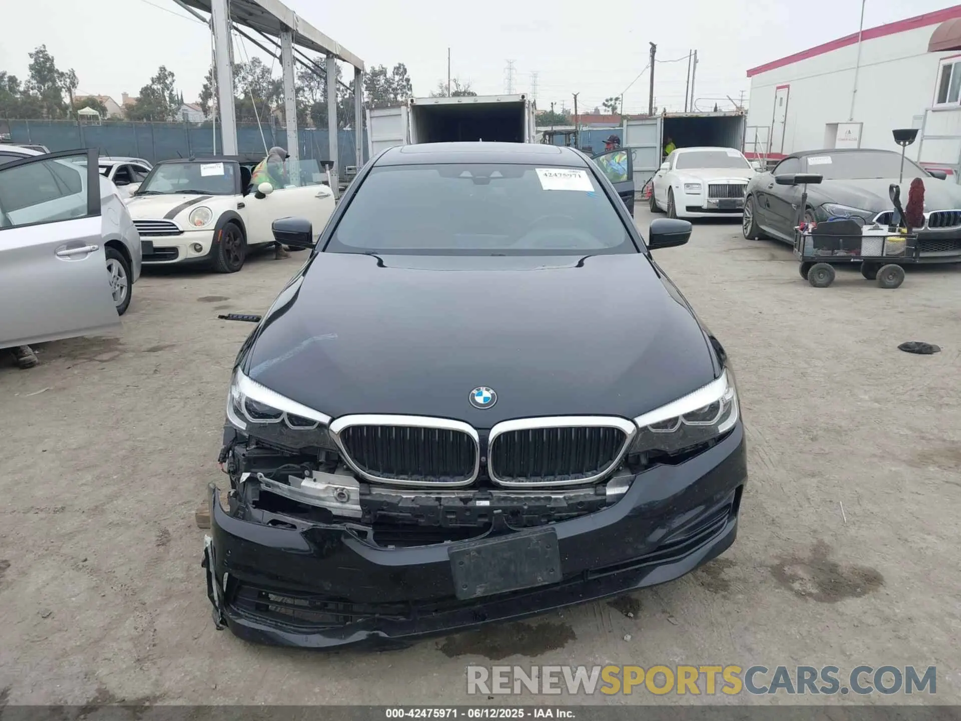 13 Photograph of a damaged car WBAJS3C07LWW67447 BMW 540I 2020