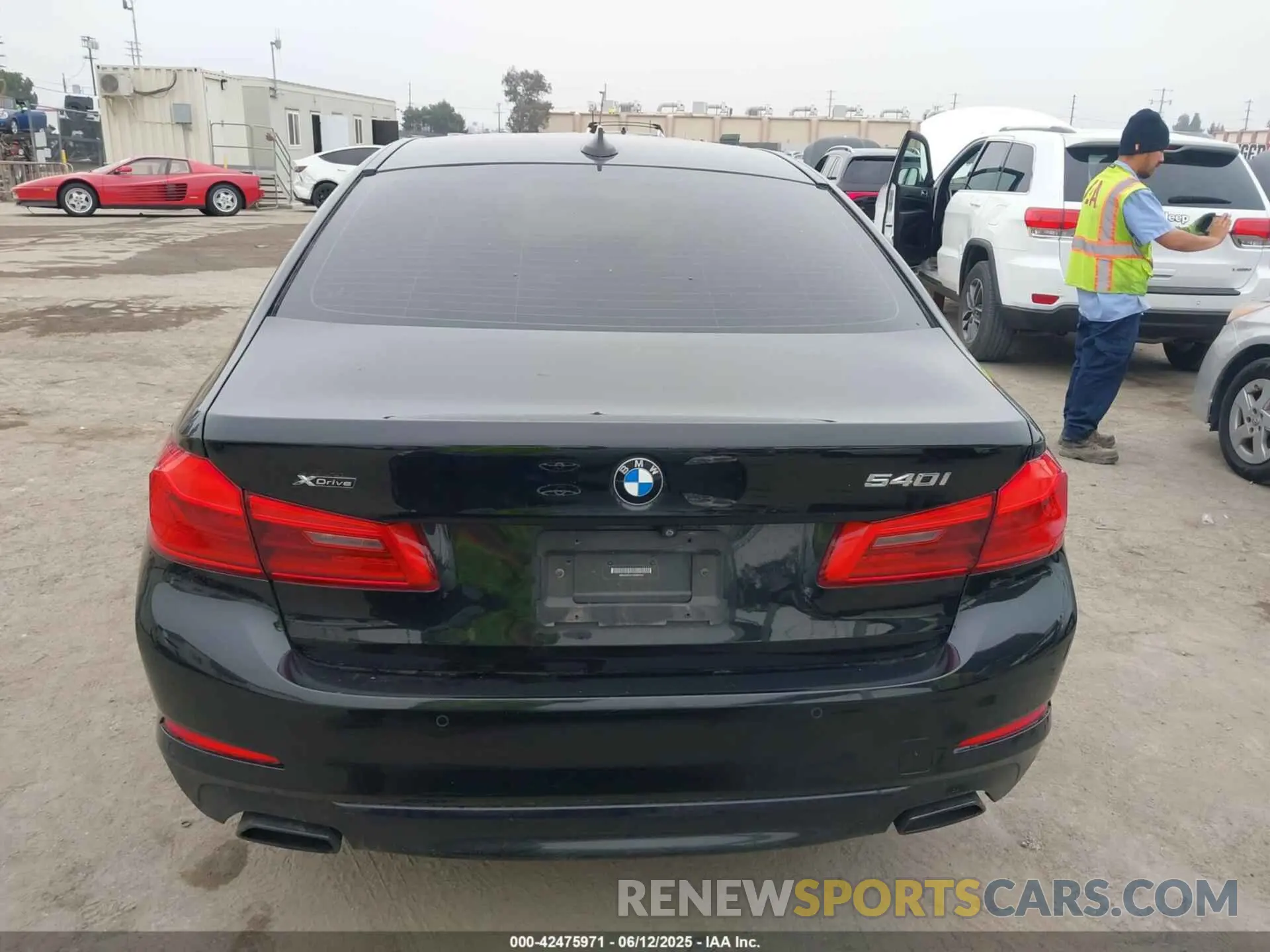 17 Photograph of a damaged car WBAJS3C07LWW67447 BMW 540I 2020