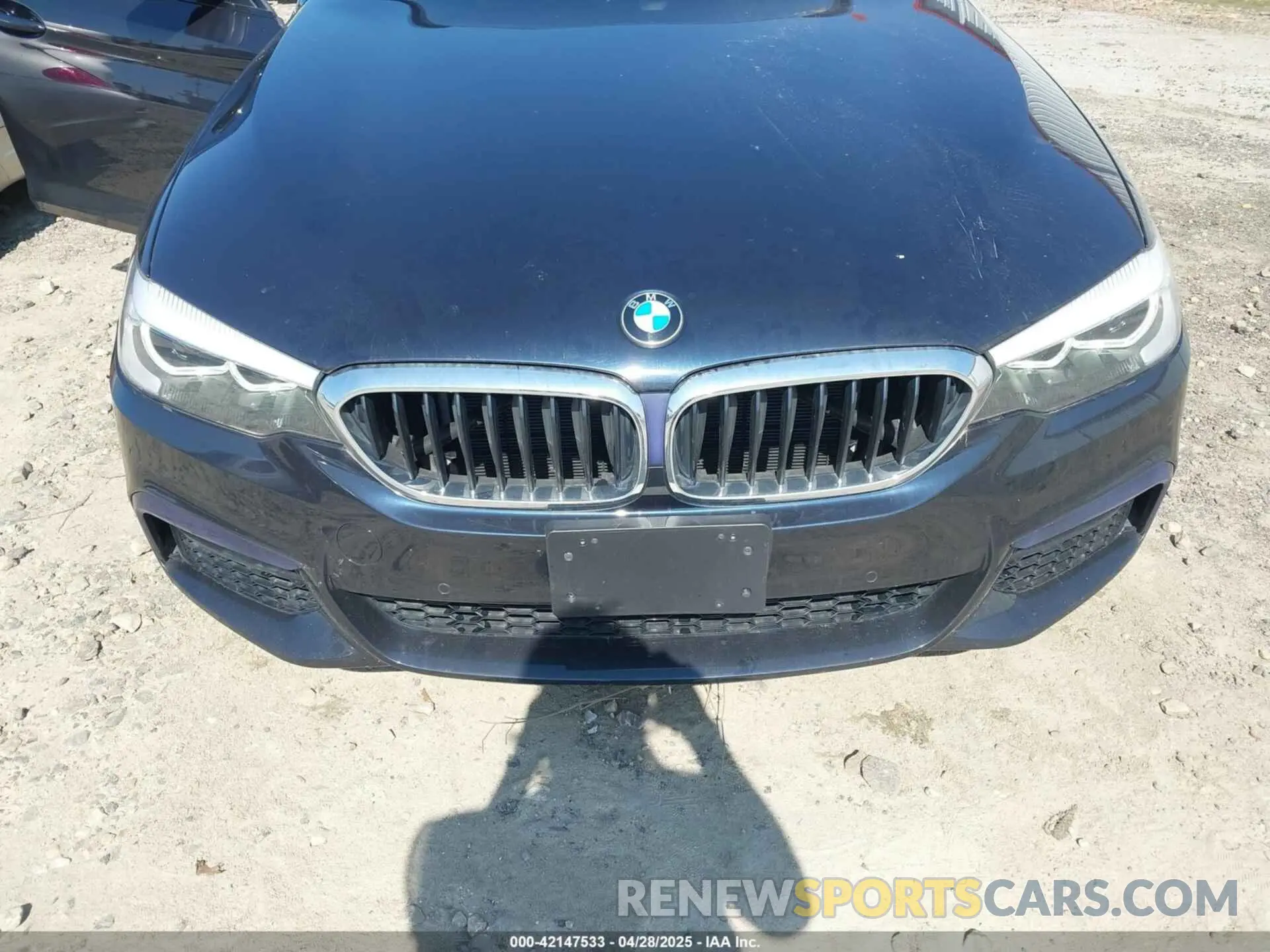 6 Photograph of a damaged car WBAJS3C08LWW65965 BMW 540I 2020