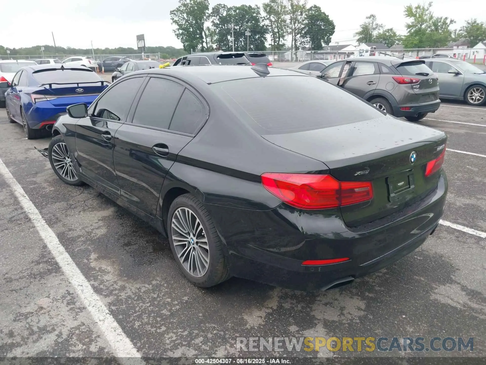 3 Photograph of a damaged car WBAJS3C09LCD33702 BMW 540I 2020